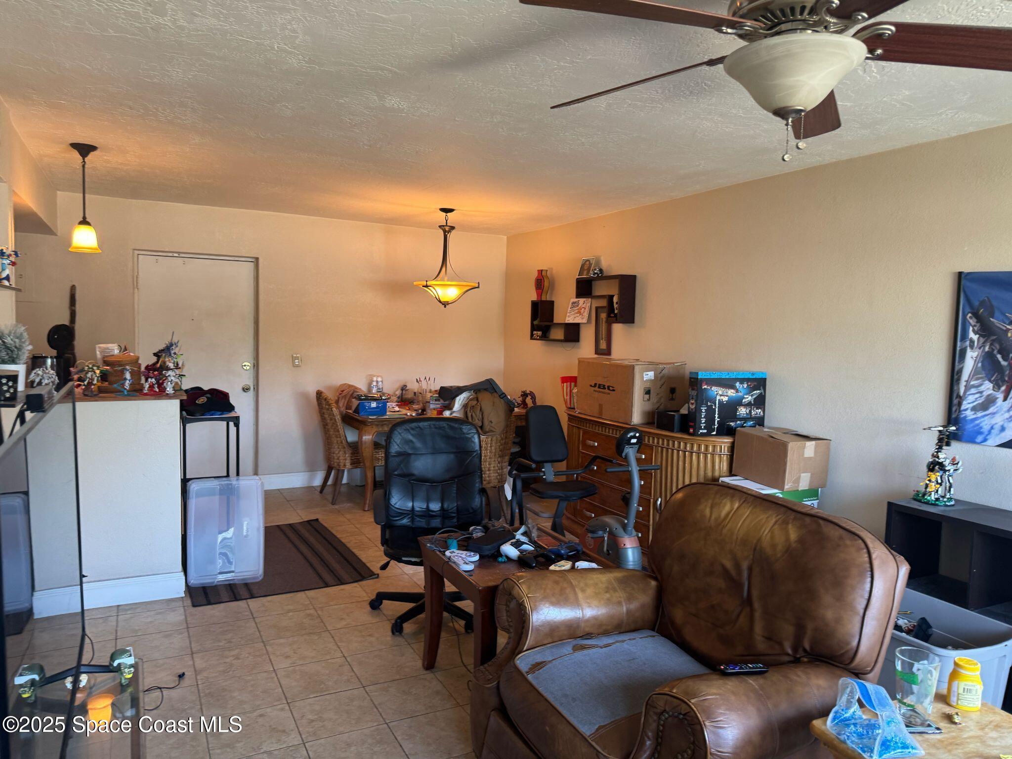 223 Columbia Drive 122