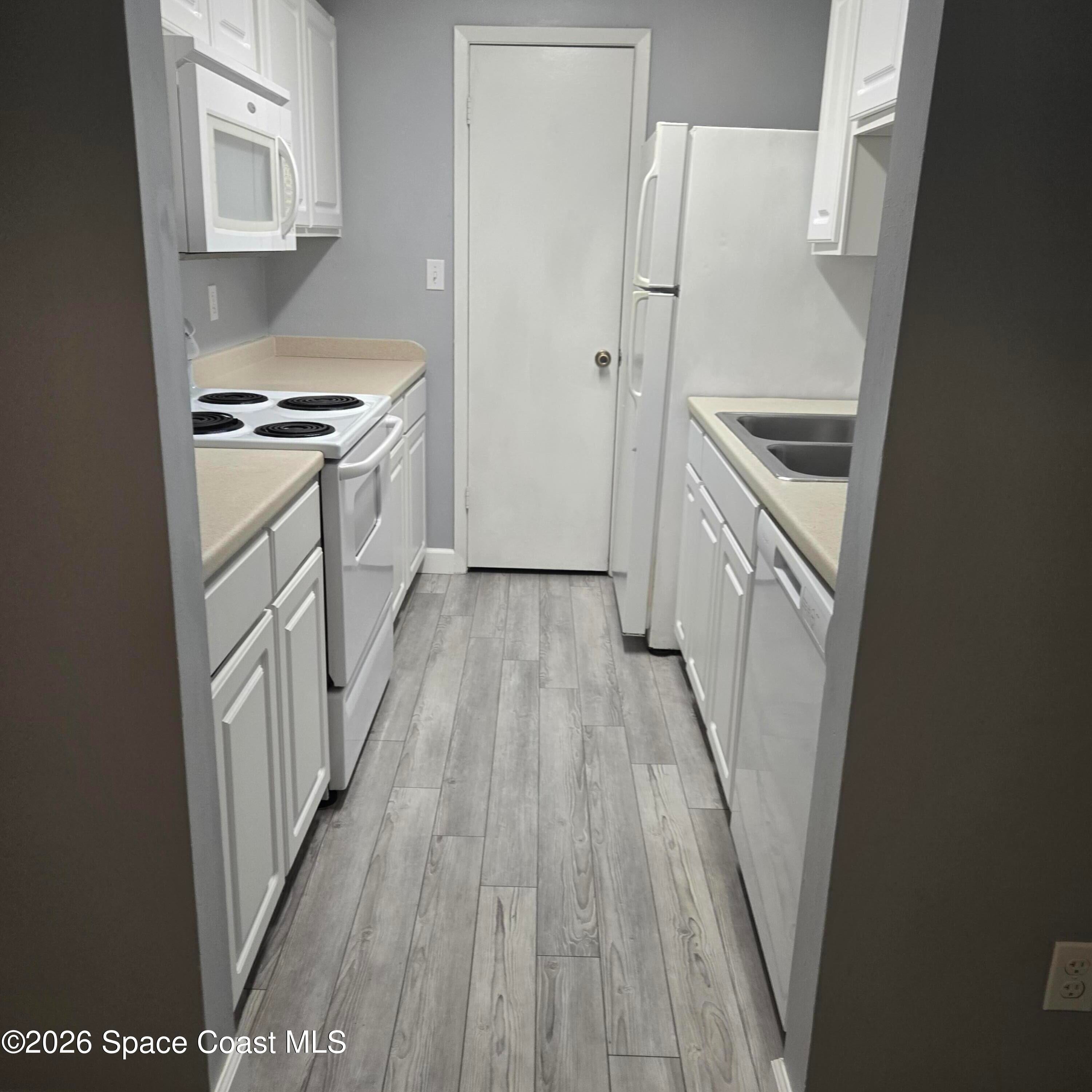 3505 Sable Palm Lane D