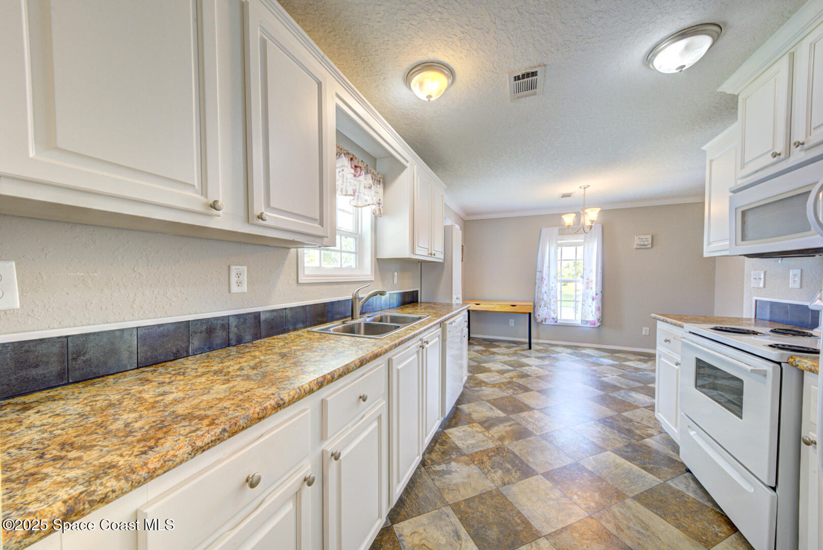 167 Woodsmill Boulevard 70