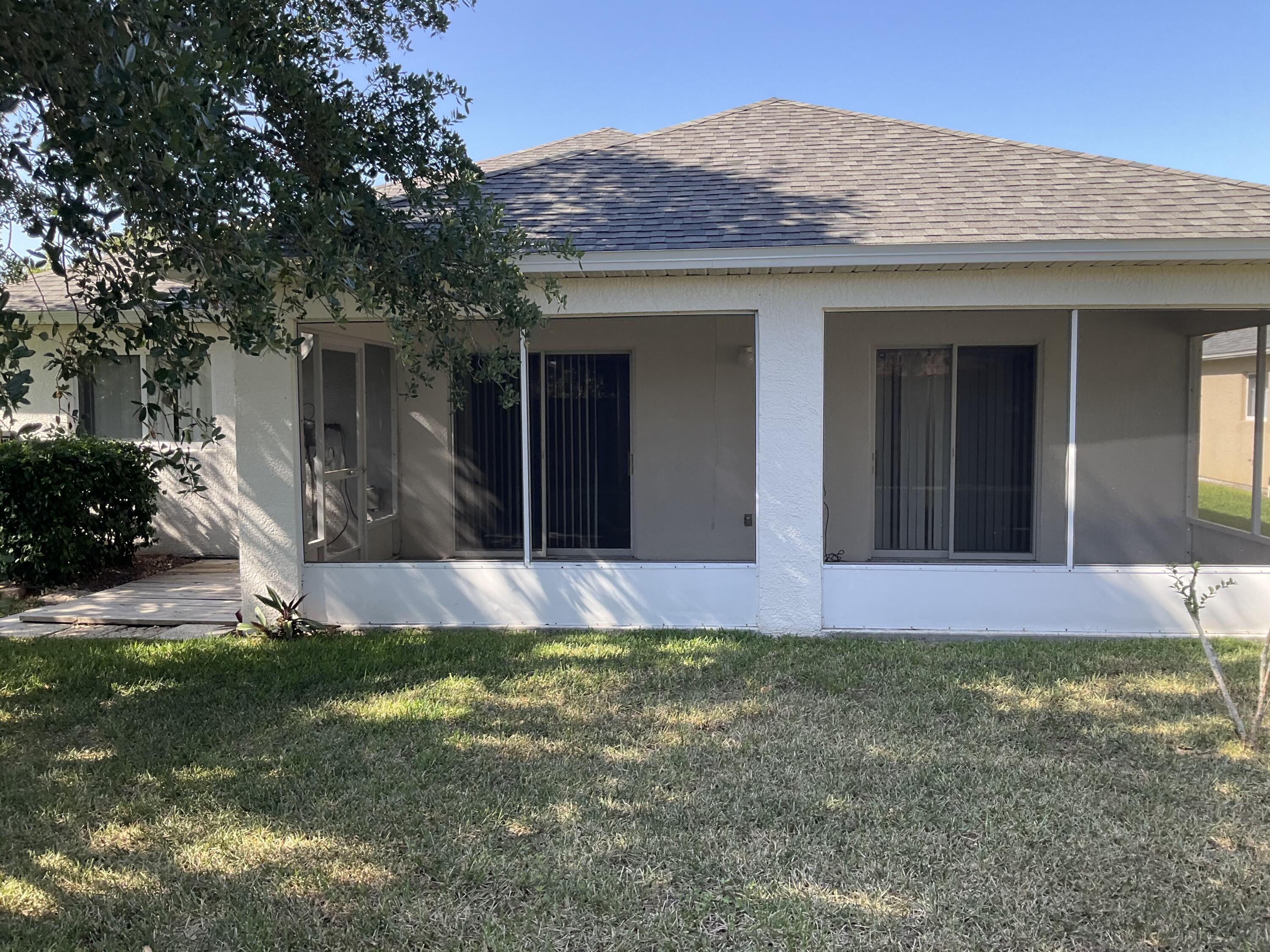2643 Bradfordt Drive