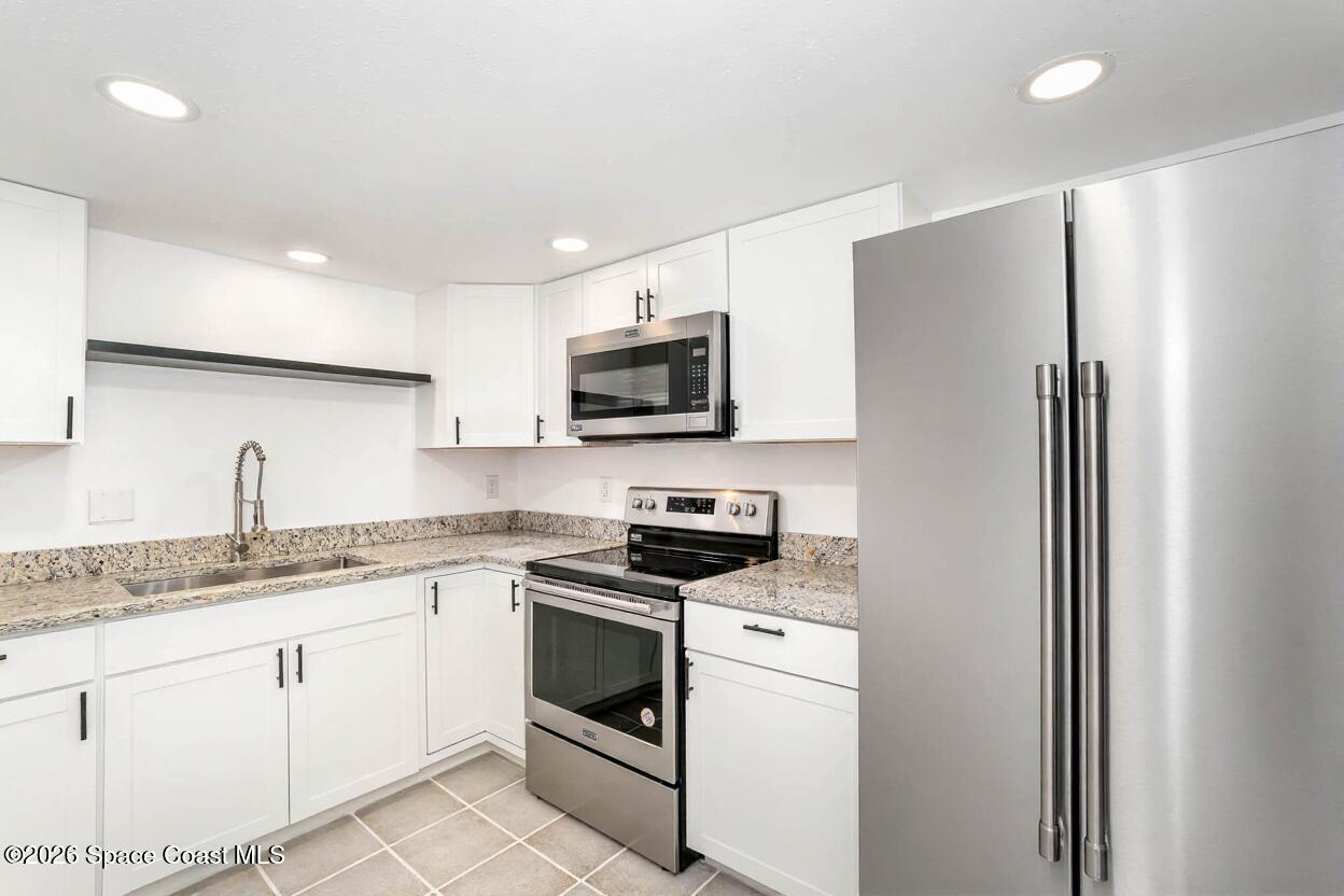 223 Columbia Drive 114