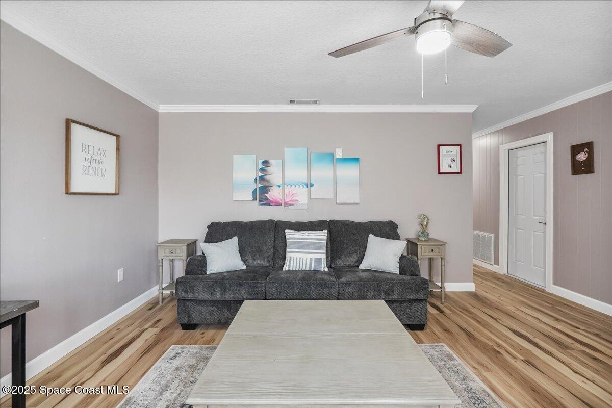 513&515 Ronnie Drive