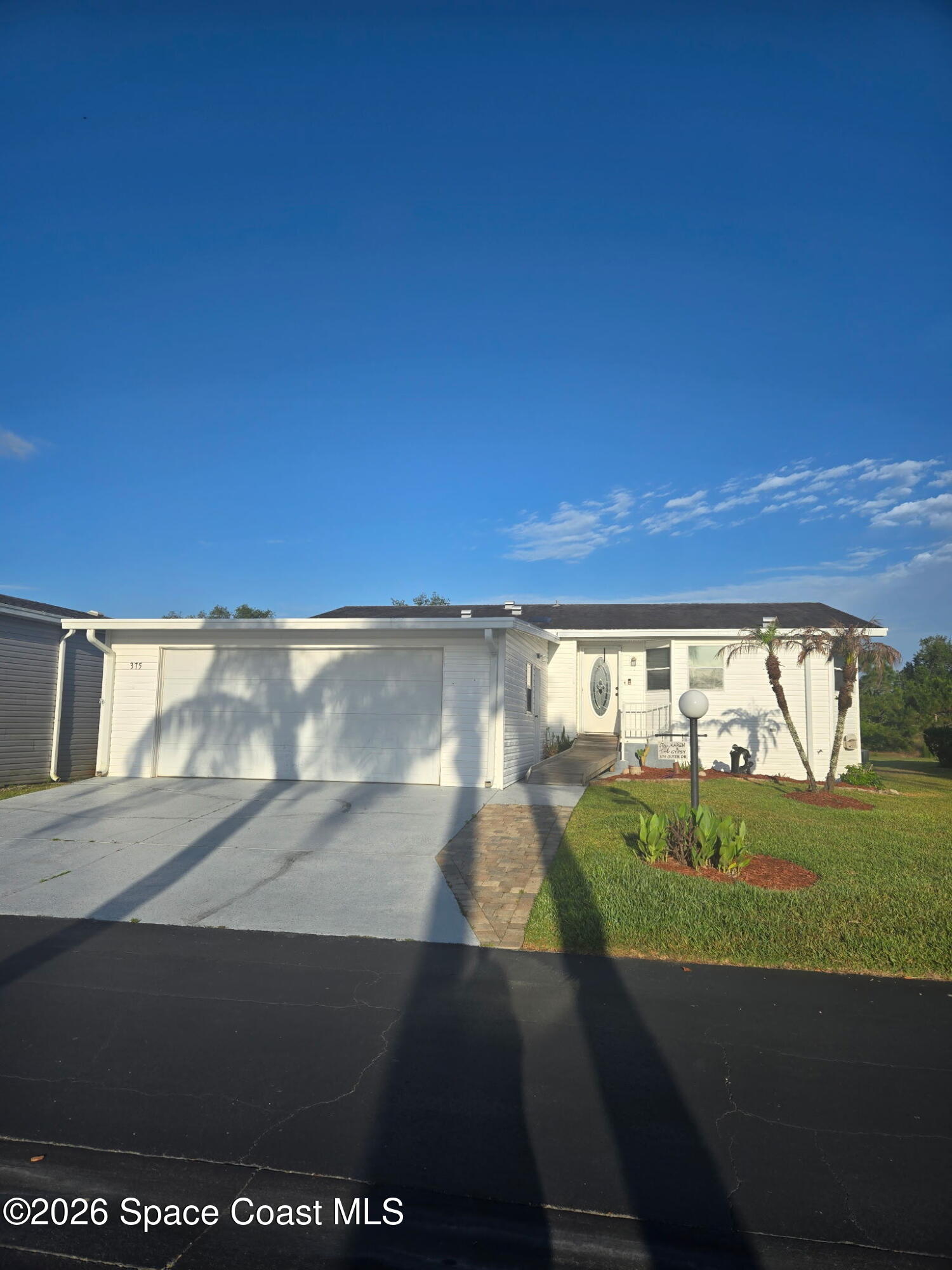 375 Outer Drive NE 213