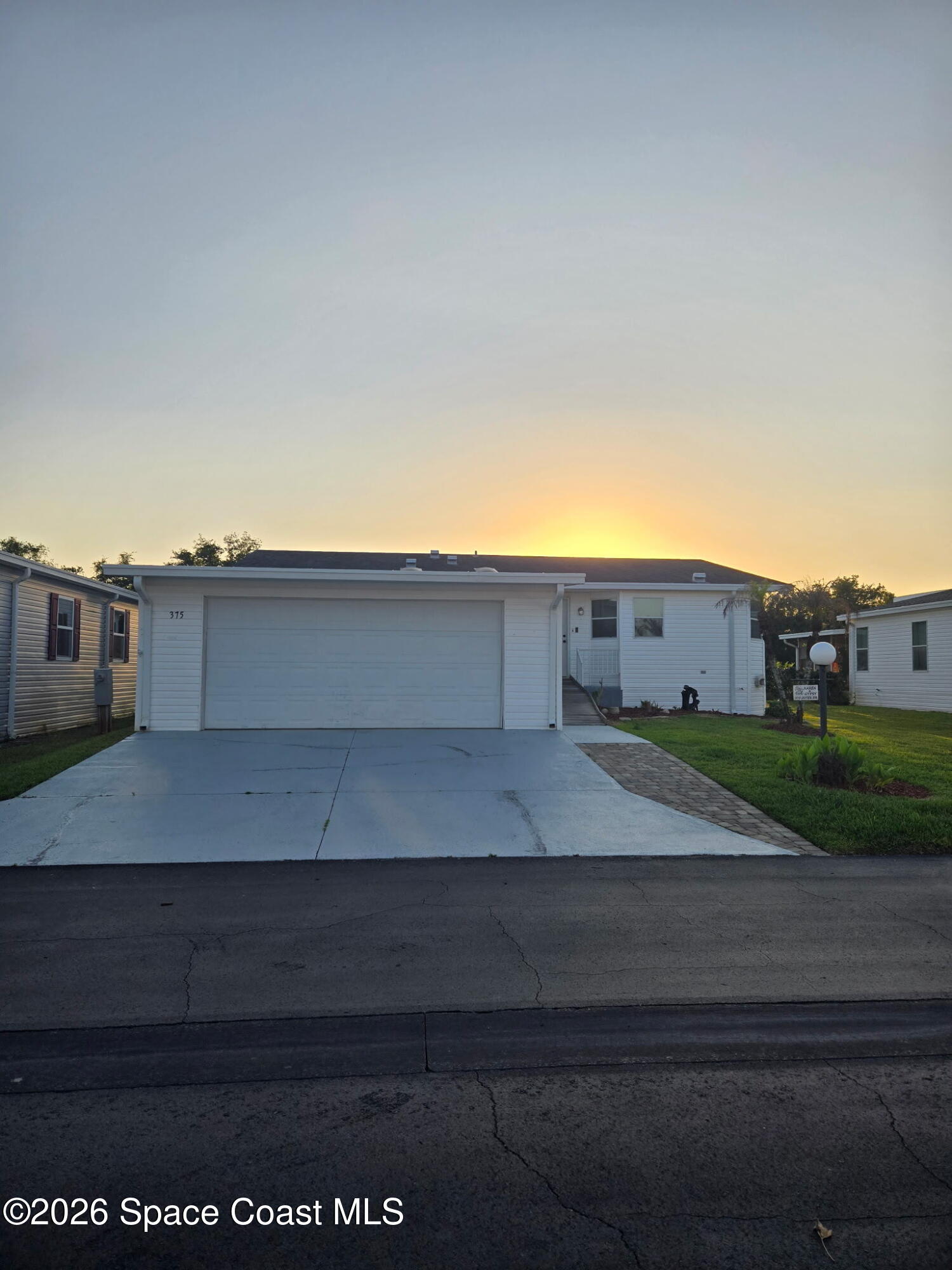 375 Outer Drive NE 213