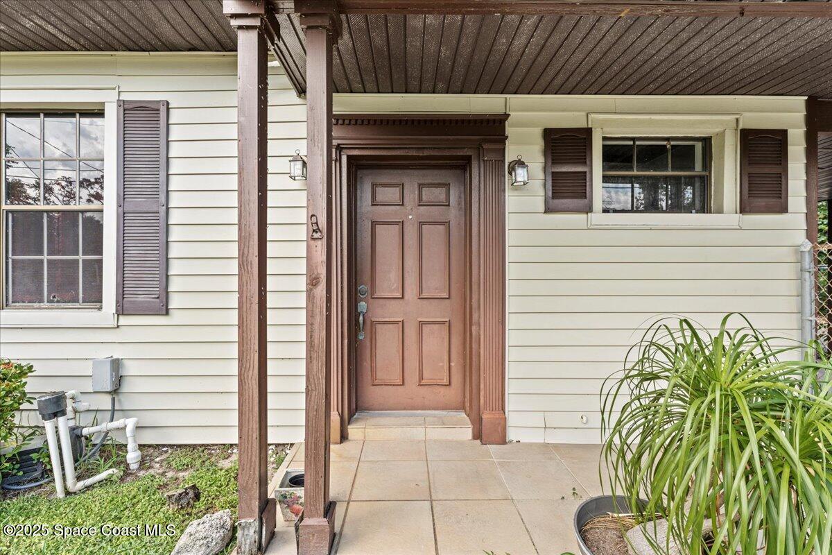1636 Dixie Way