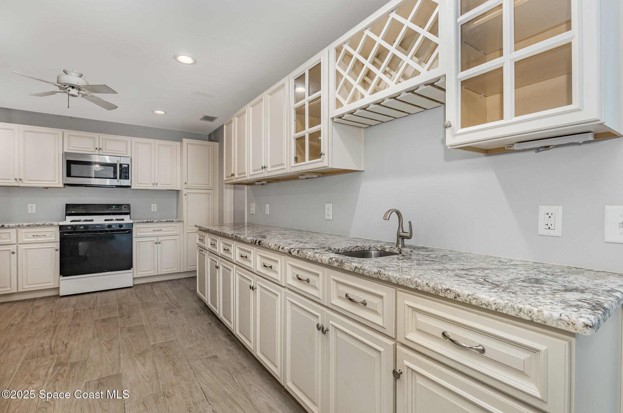 1250 Admiralty Boulevard