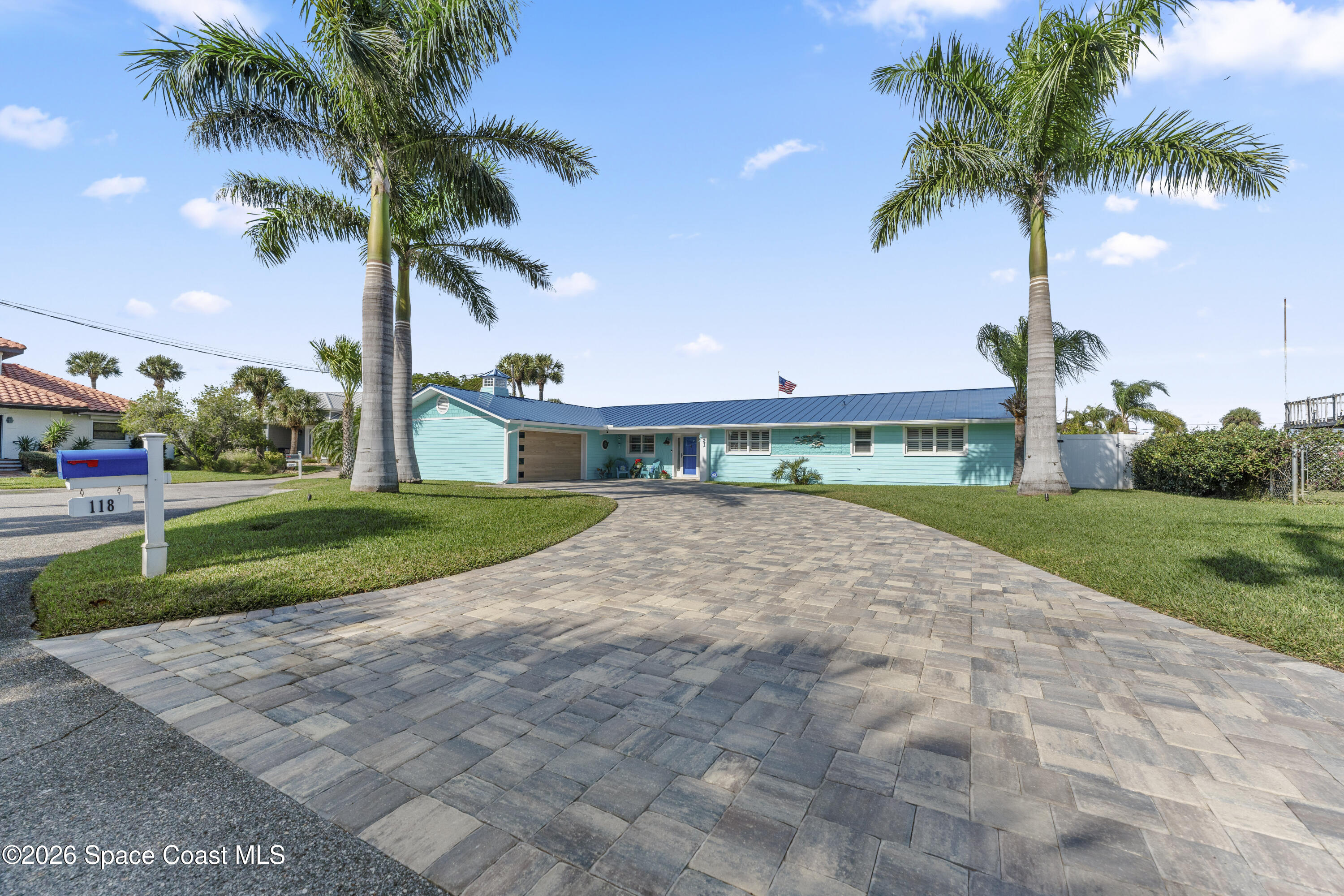 118 Coral Way