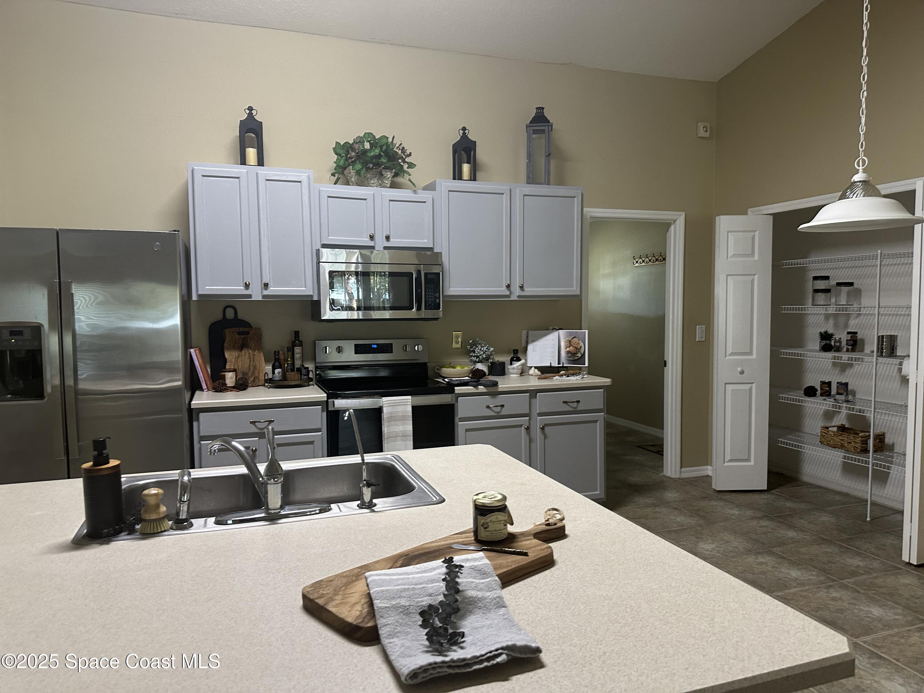 2259 Cogan Drive