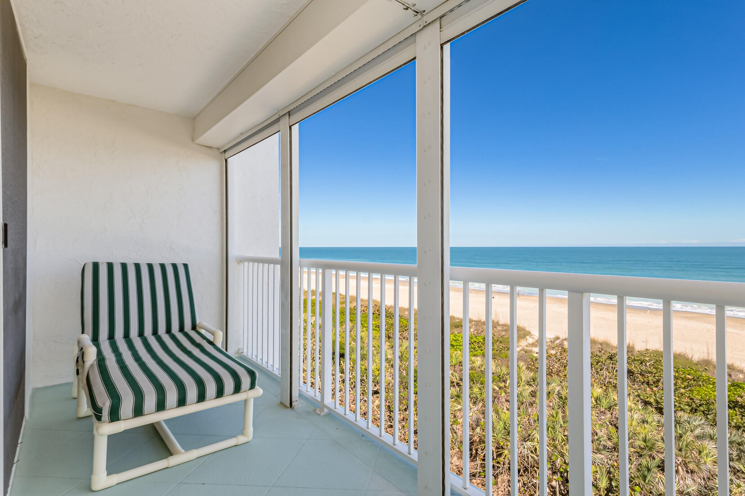 1555 N Highway A1a 305