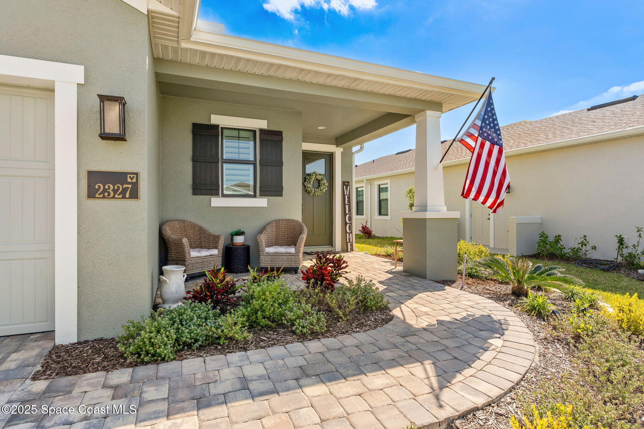 2327 Kamin Drive