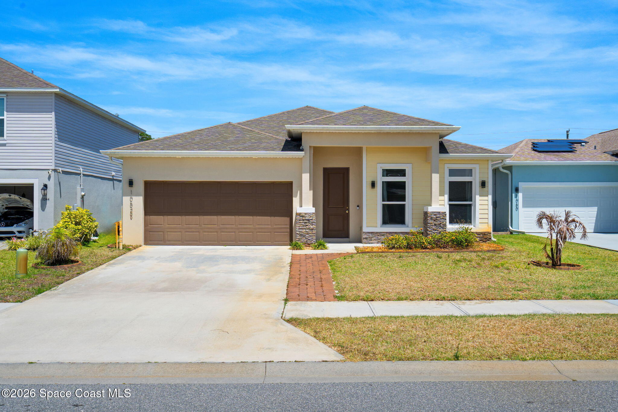 1052 Corbin Cir