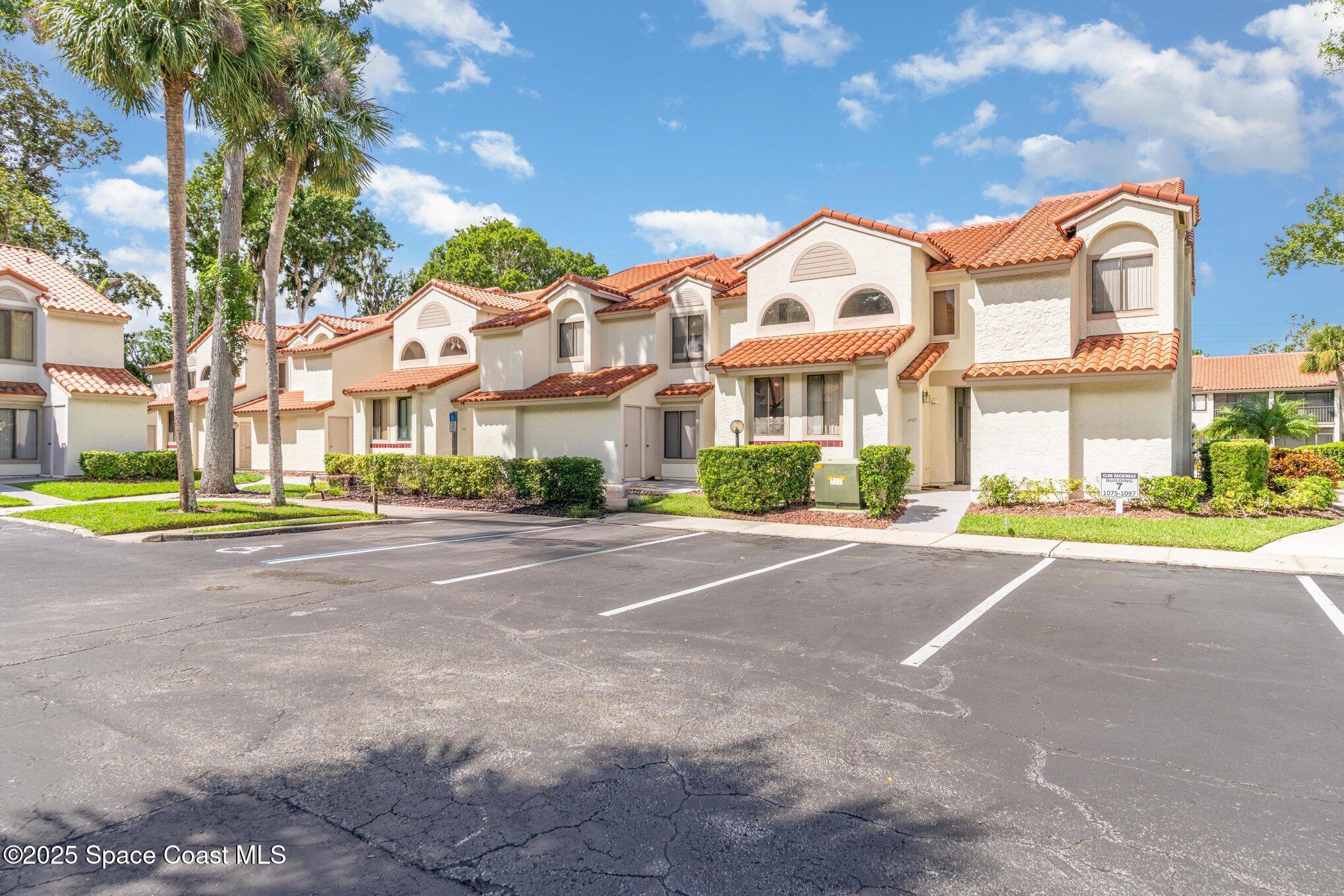 1089 Country Club Drive 722