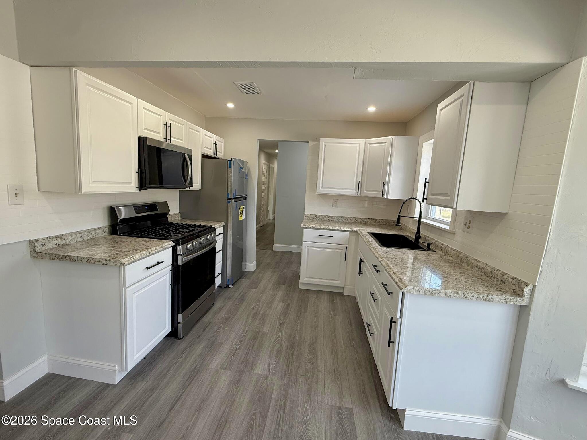 130 Cascade Avenue SE