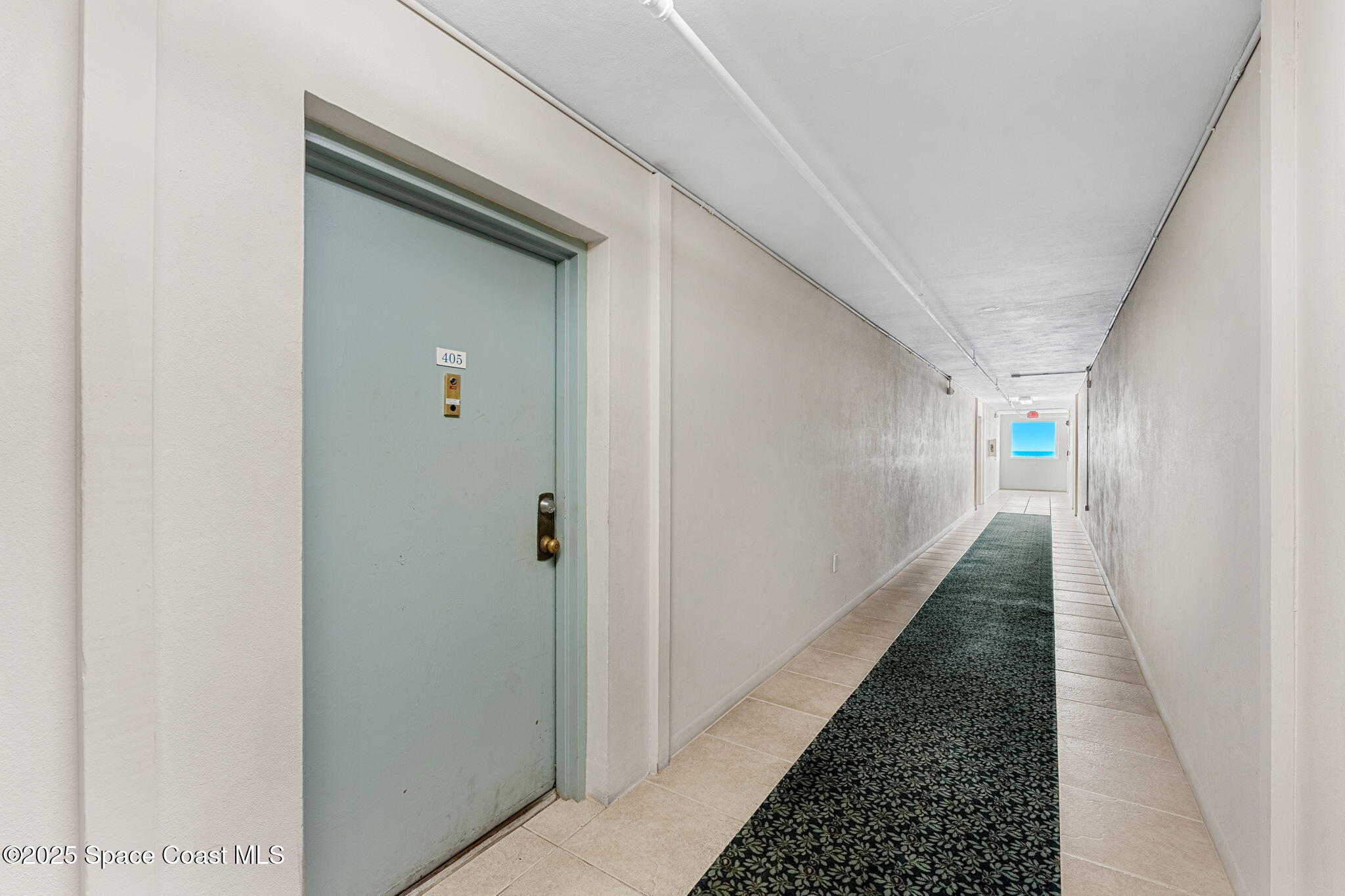 4700 Ocean Beach Boulevard 405