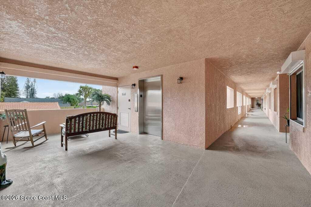 343 N Tropical Trail 204