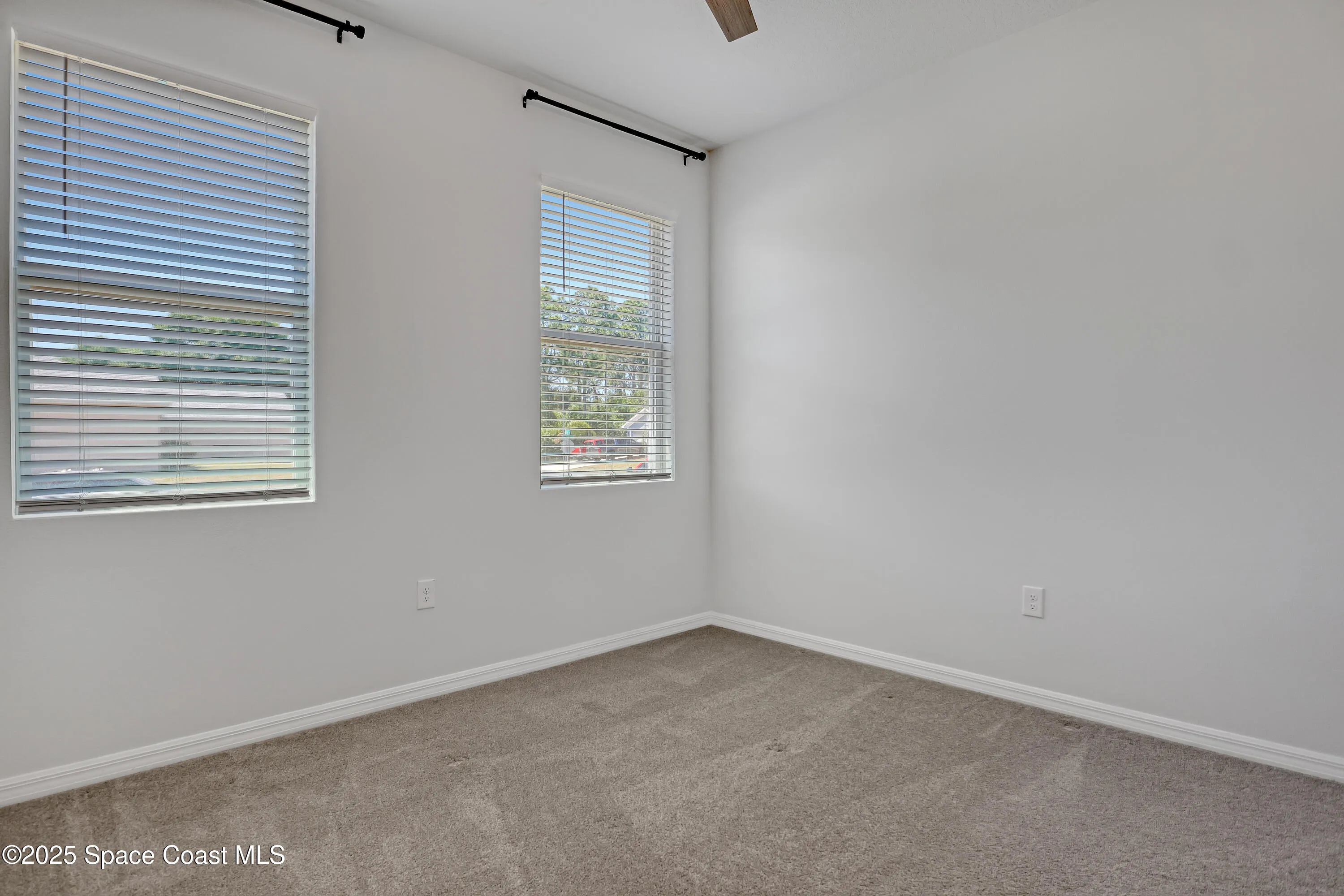 Palm Bay, Florida 32907, United States, 4 Bedrooms Bedrooms, ,3 BathroomsBathrooms,Residential,Active,111415