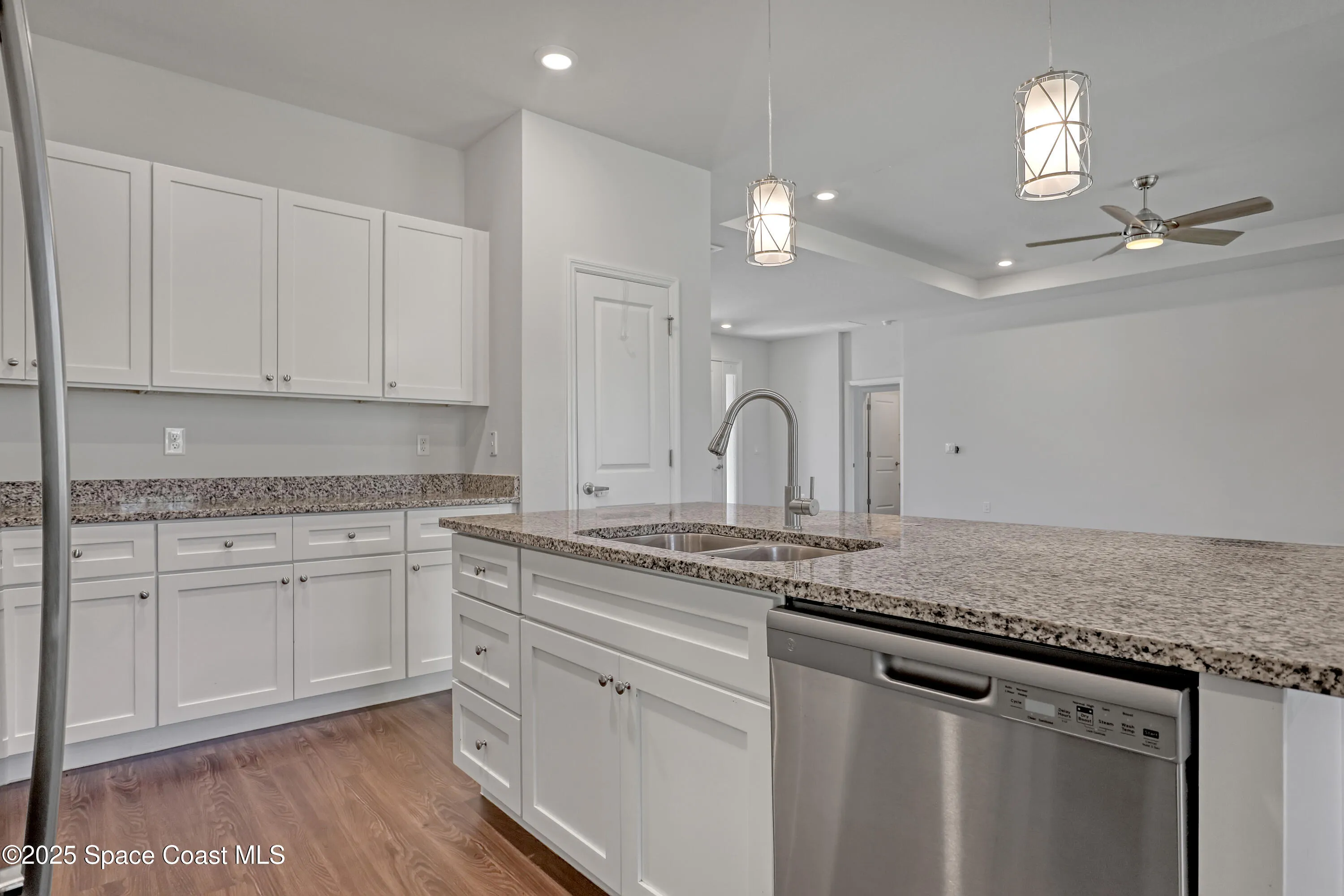 Palm Bay, Florida 32907, United States, 4 Bedrooms Bedrooms, ,3 BathroomsBathrooms,Residential,Active,111415