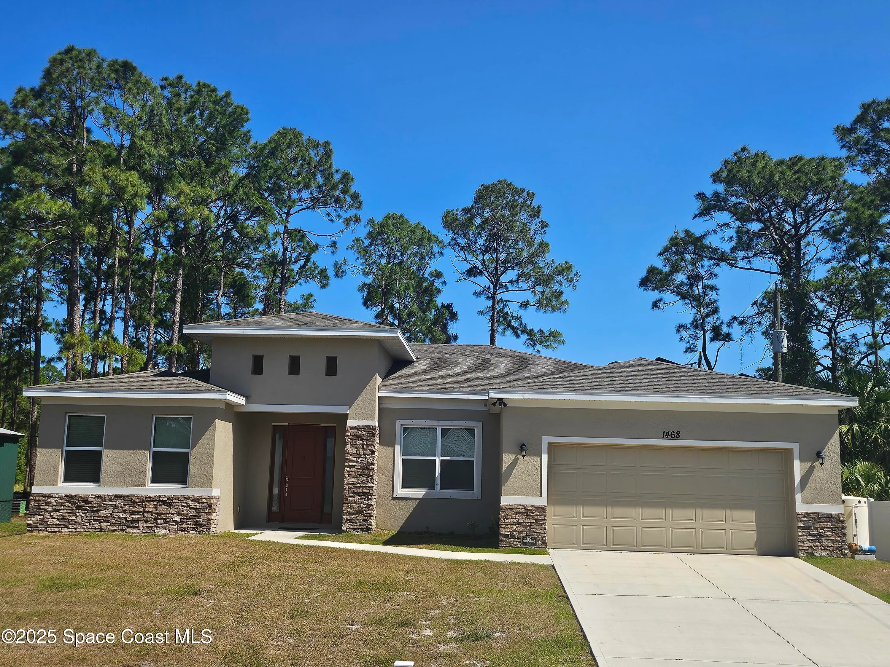 Palm Bay, Florida 32907, United States, 4 Bedrooms Bedrooms, ,3 BathroomsBathrooms,Residential,Active,111415