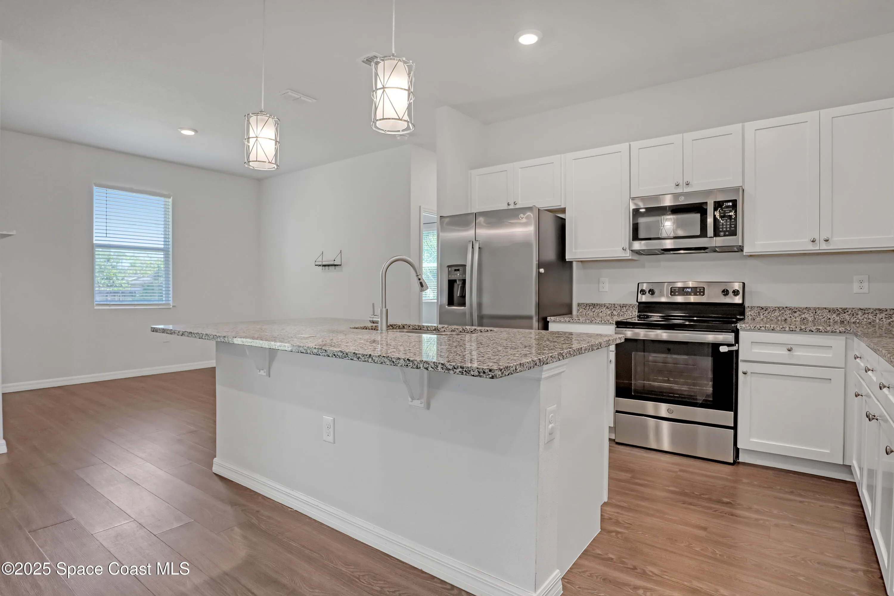 Palm Bay, Florida 32907, United States, 4 Bedrooms Bedrooms, ,3 BathroomsBathrooms,Residential,Active,111415