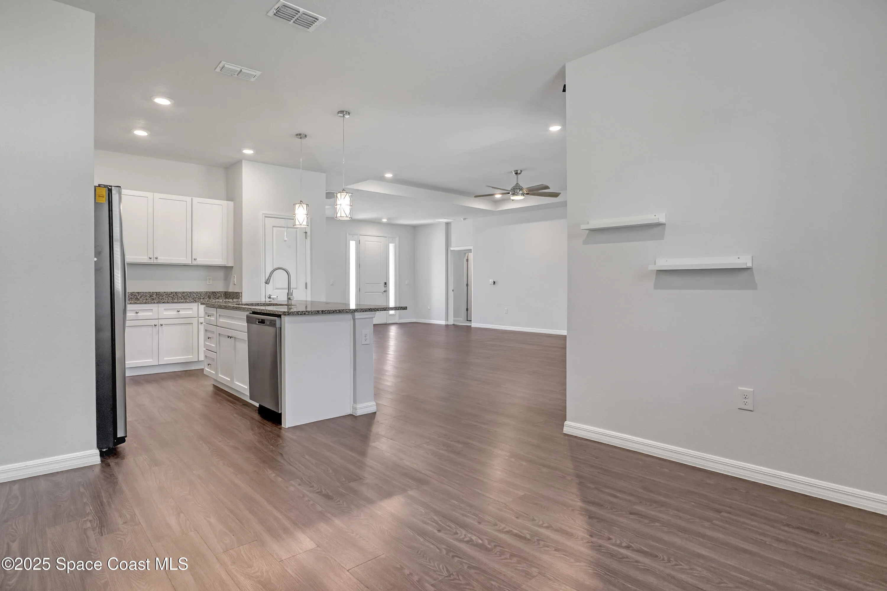 Palm Bay, Florida 32907, United States, 4 Bedrooms Bedrooms, ,3 BathroomsBathrooms,Residential,Active,111415