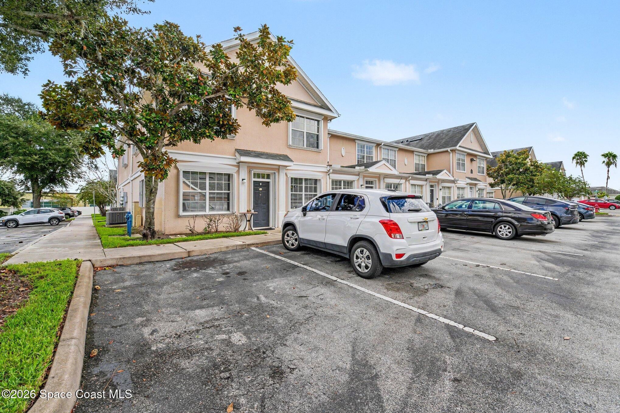 3975 Almeida Court 101