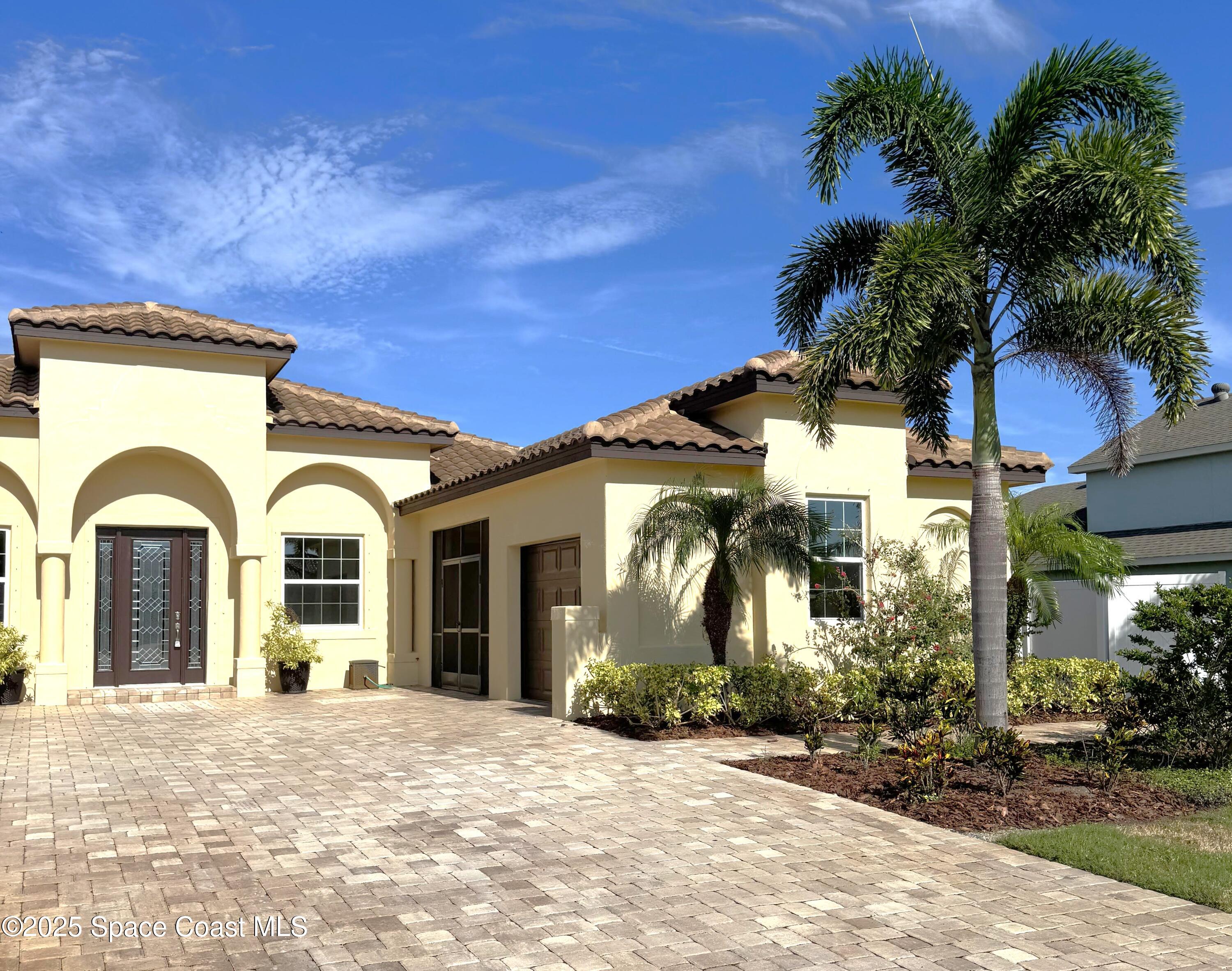 7258 Preserve Pointe Drive