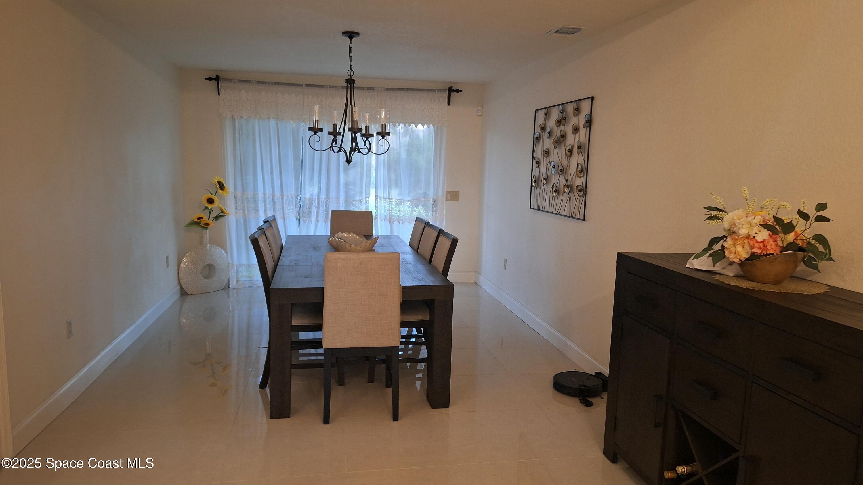 1225 War Eagle Boulevard