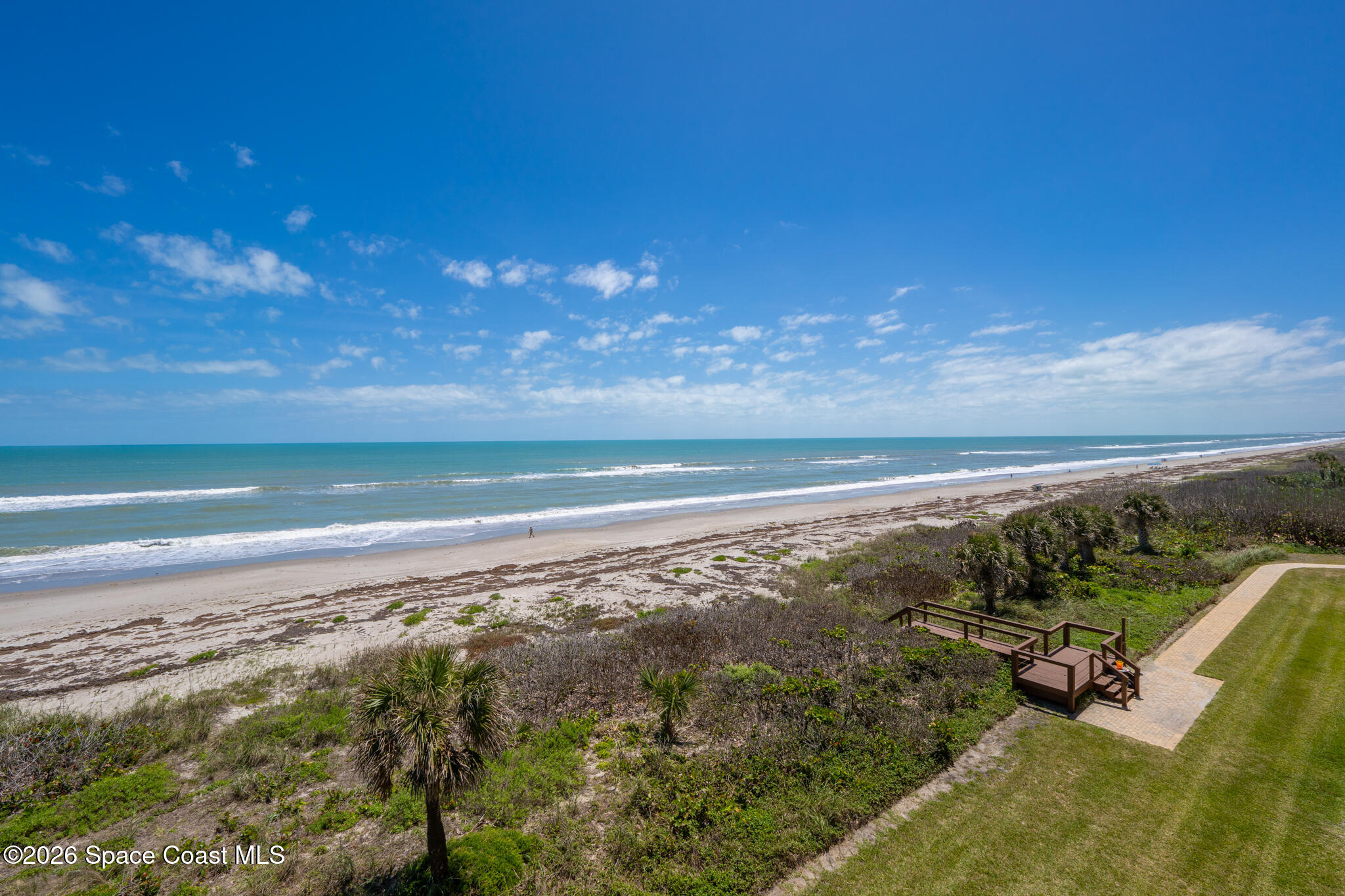 1415 N Hwy A1a 402
