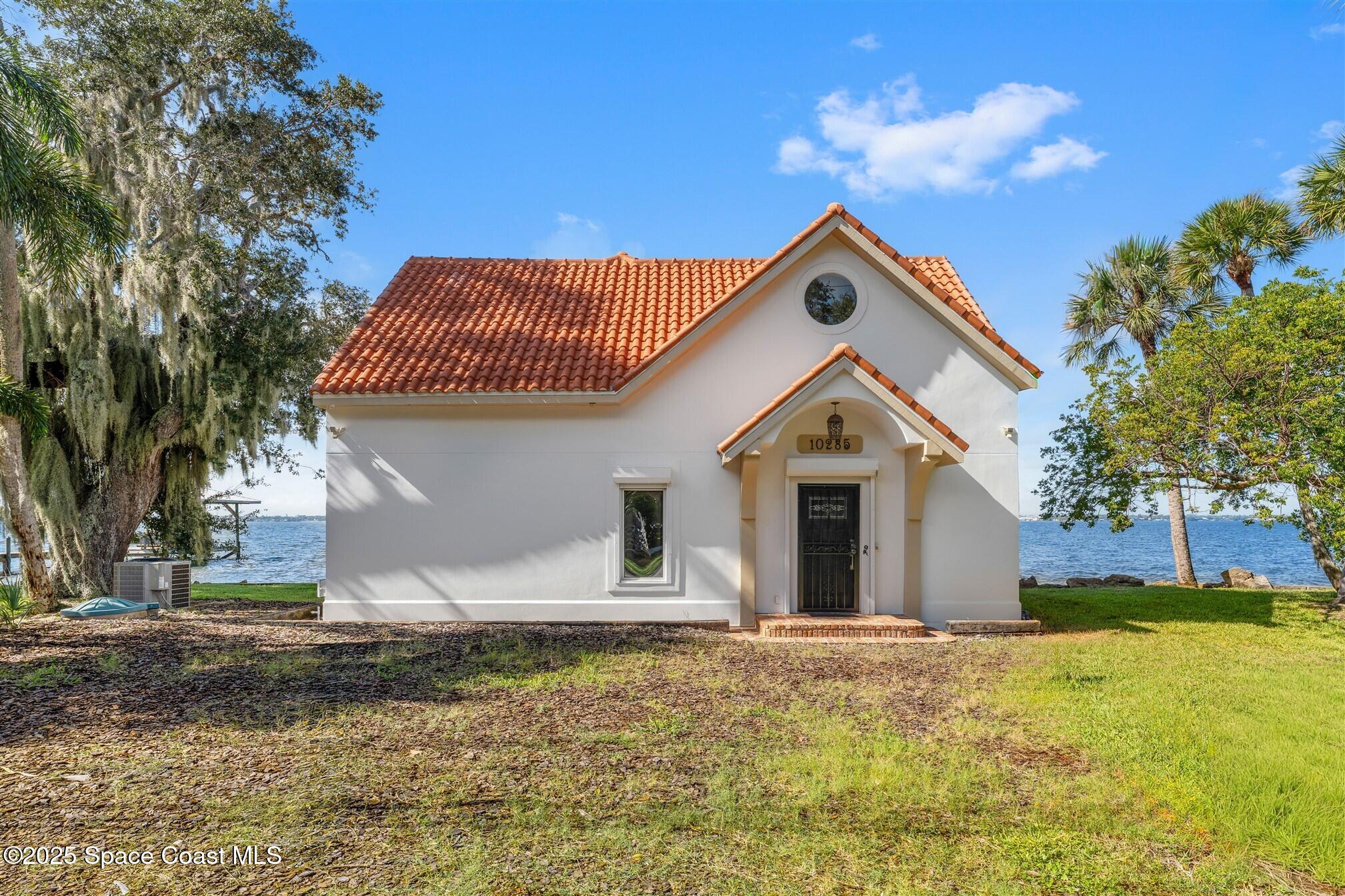 10285 S Tropical Trail