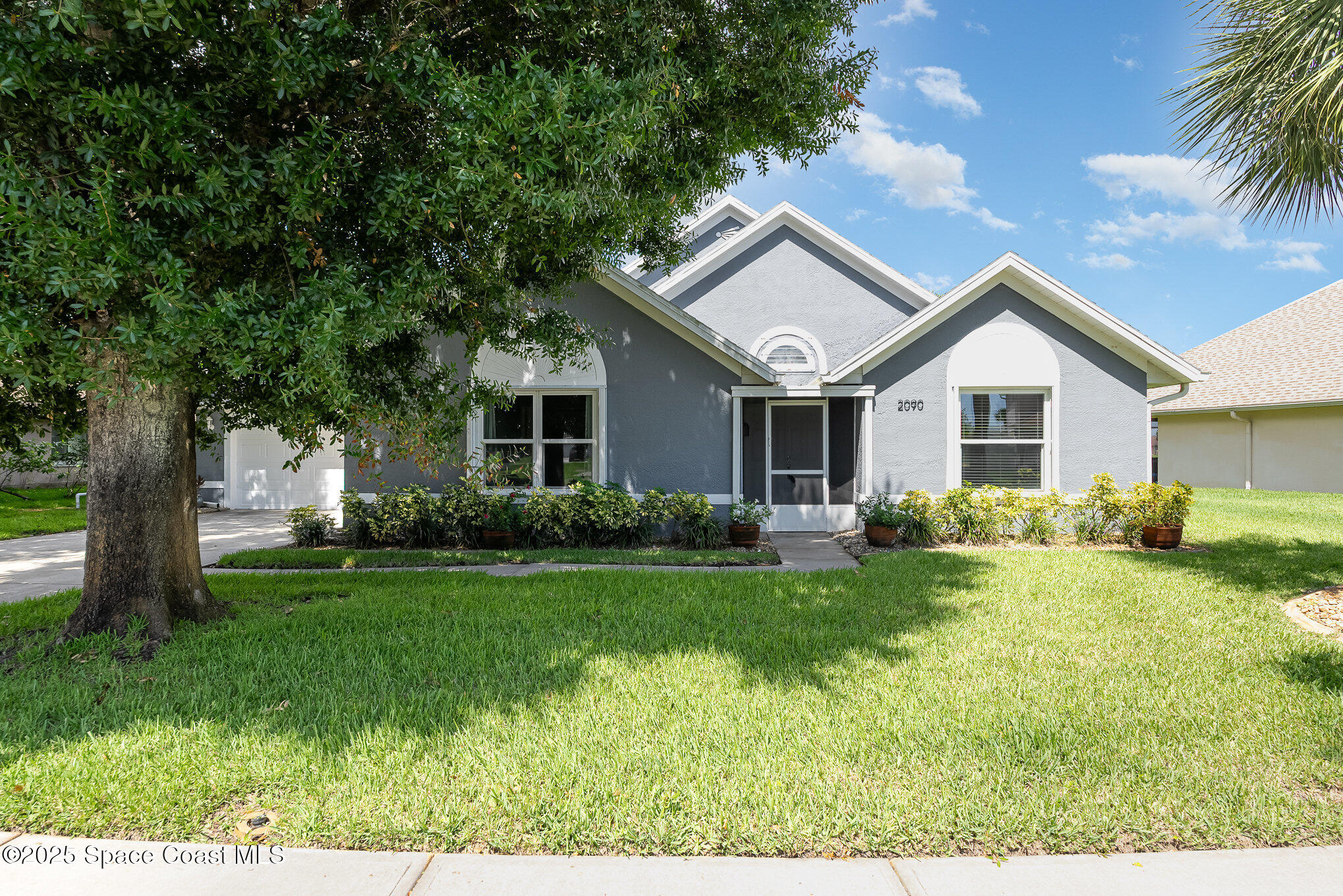 2090 Lionel Drive