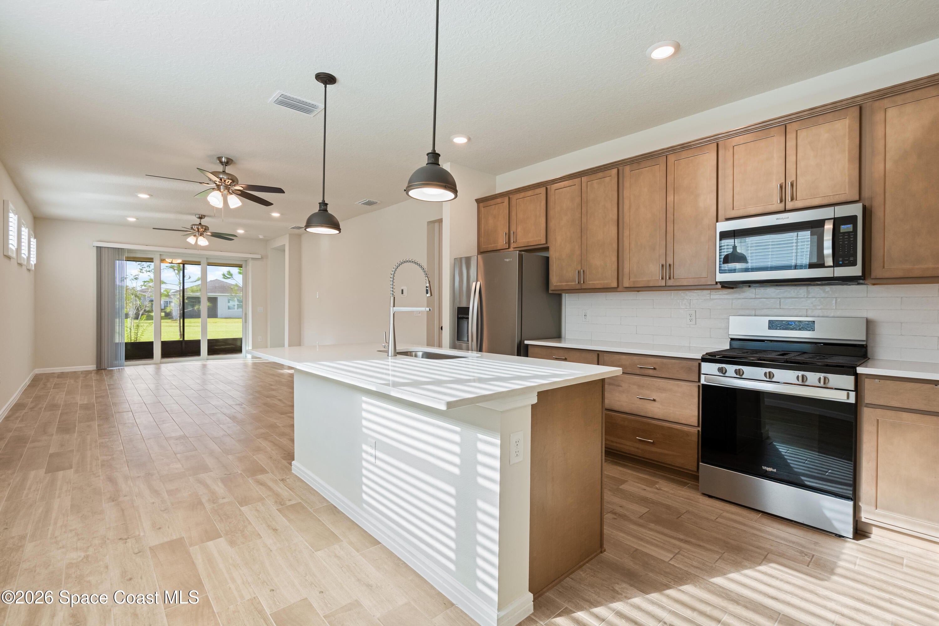 3033 Tidepool Place