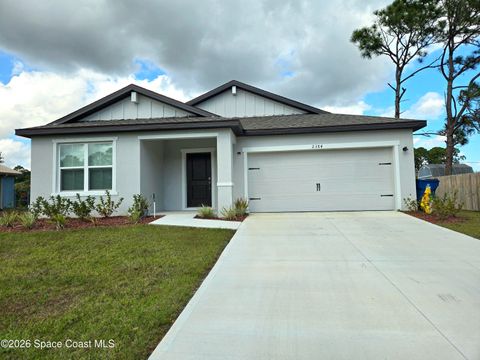 2384 Queens Street SE Palm Bay FL 32909