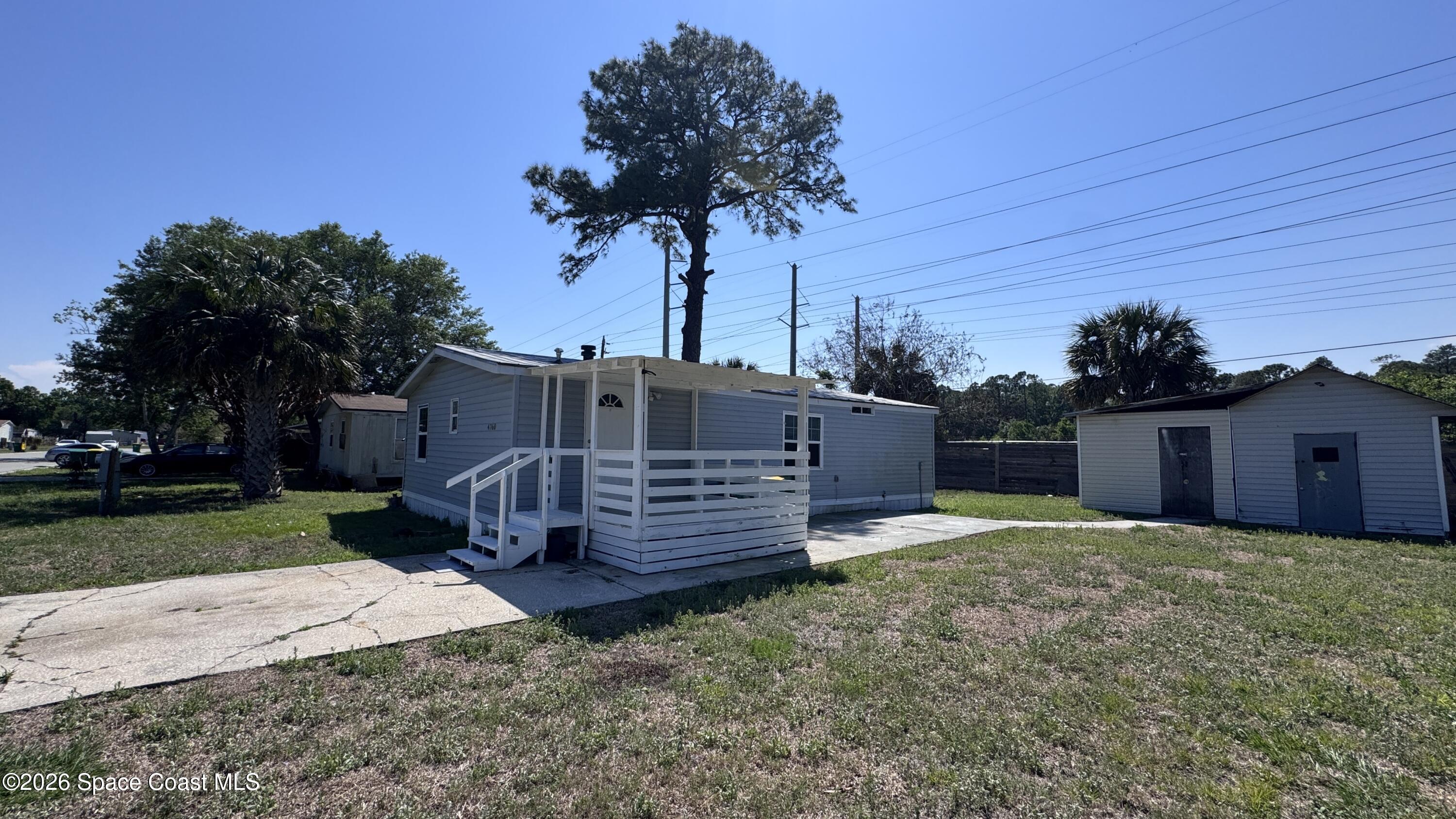 4760 Lake Ontario Drive