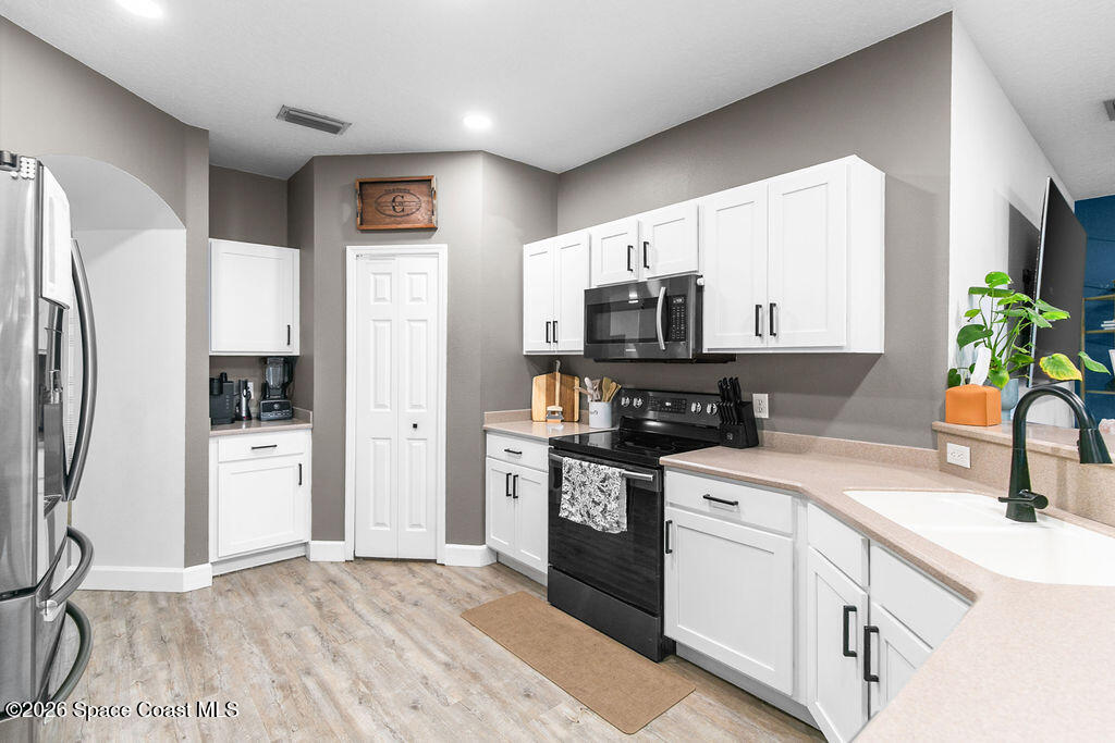 1209 Bolle Circle