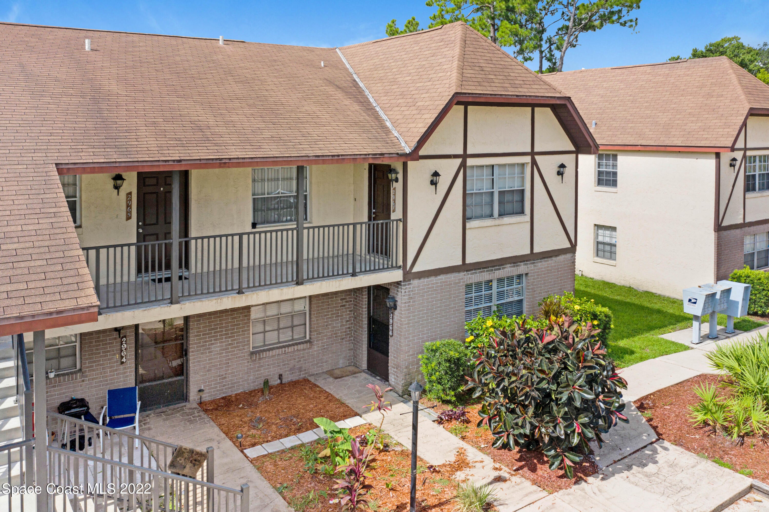 Photo 1 of 27 — 2966 Sir Hamilton Circle, Titusville, FL 32780