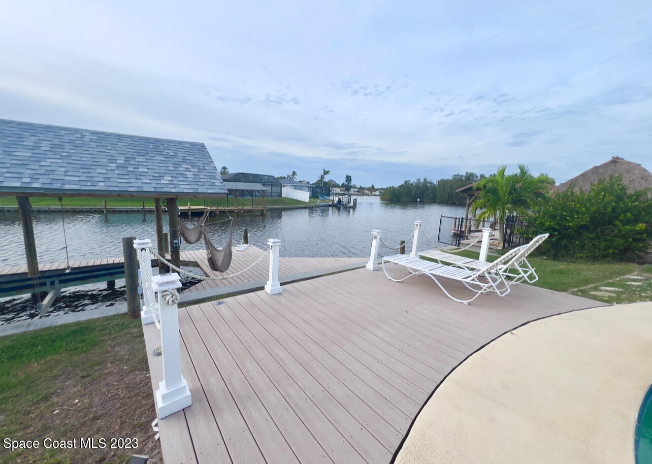 380 Diana Boulevard