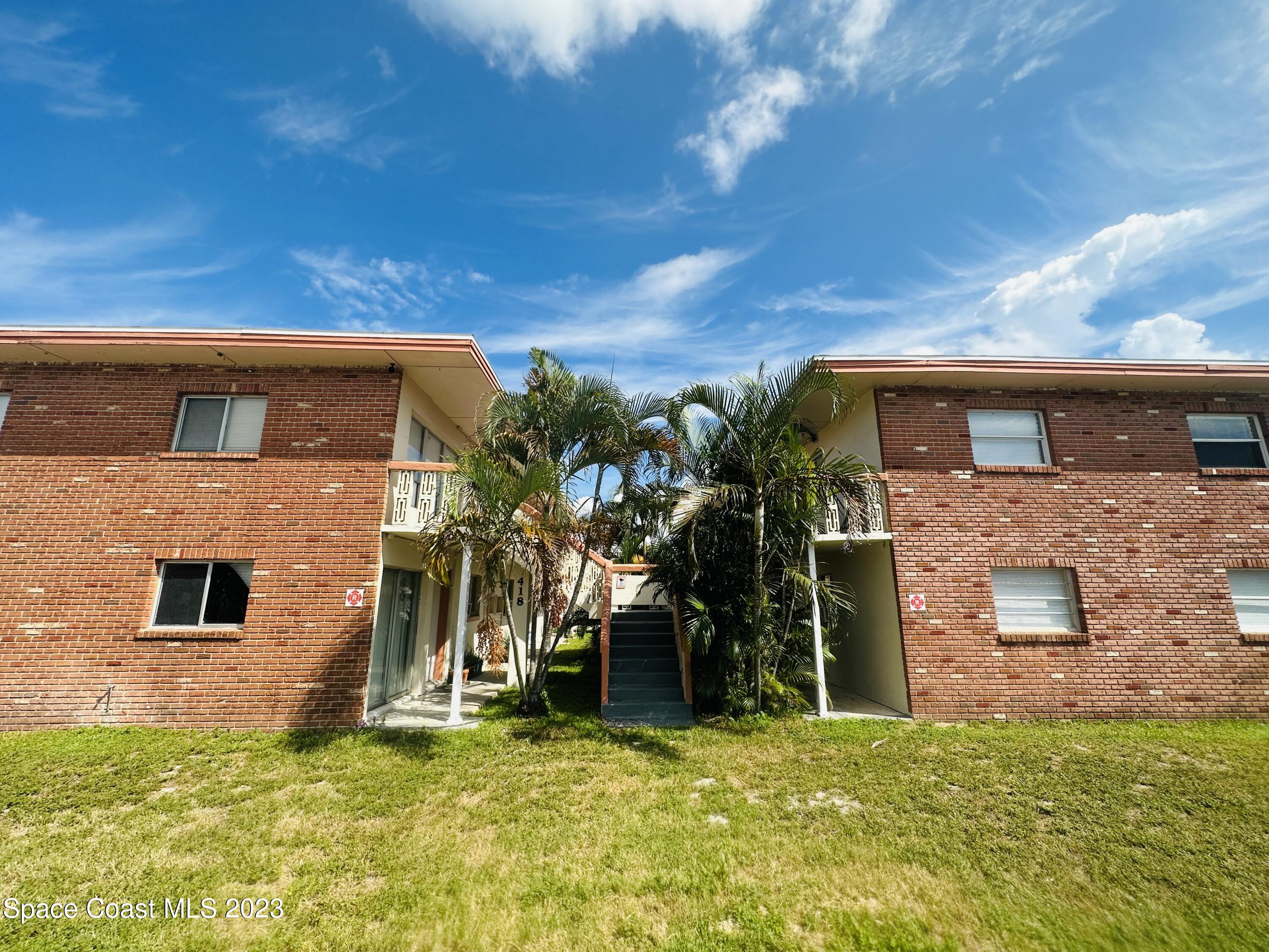 418 Adams Avenue