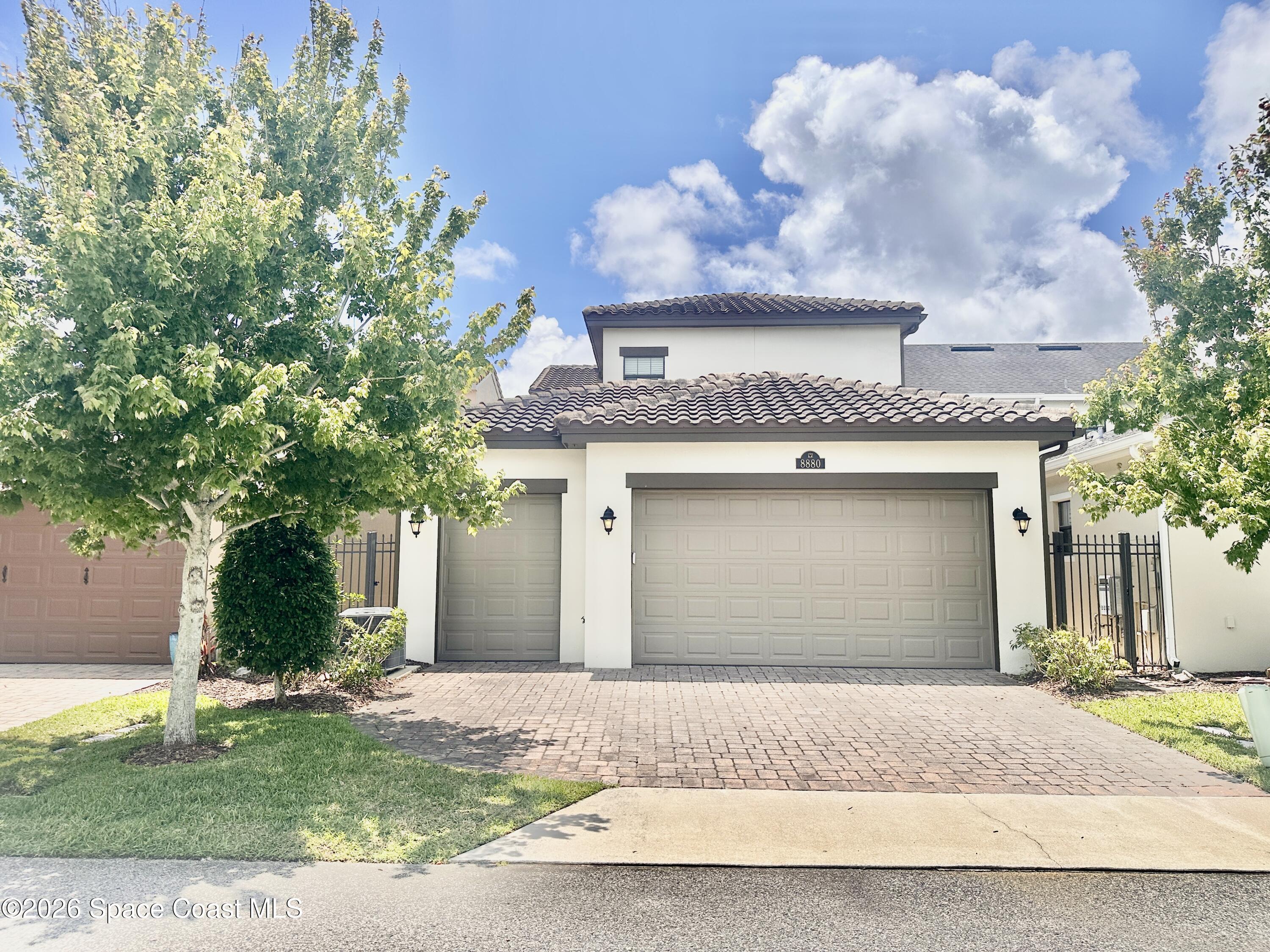 8880 Napolo Drive