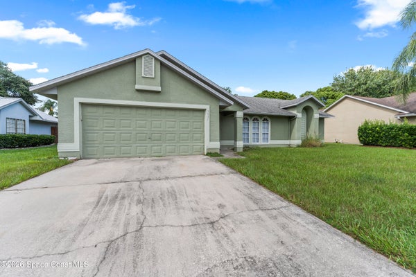 3537 EGRET DR, MELBOURNE, FL 32901 - Image c4e04fae80a9d84d27666decf3ab5bd6/414899070