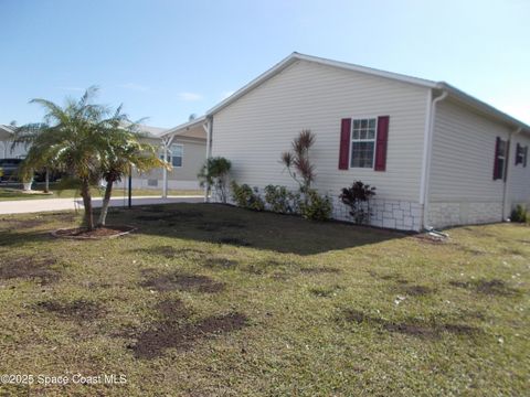 A home in Barefoot Bay