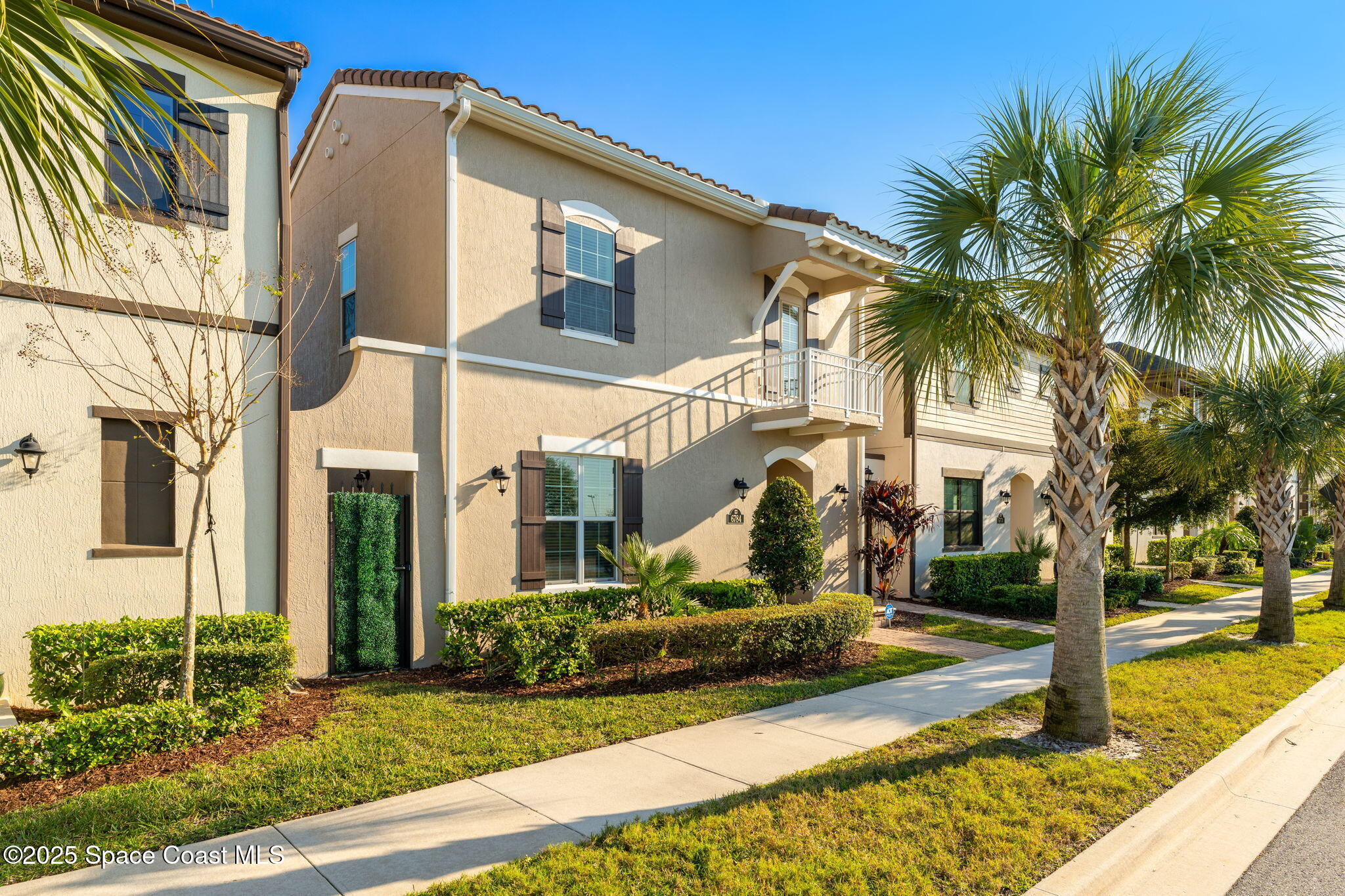 6784 Vista Hermosa Drive