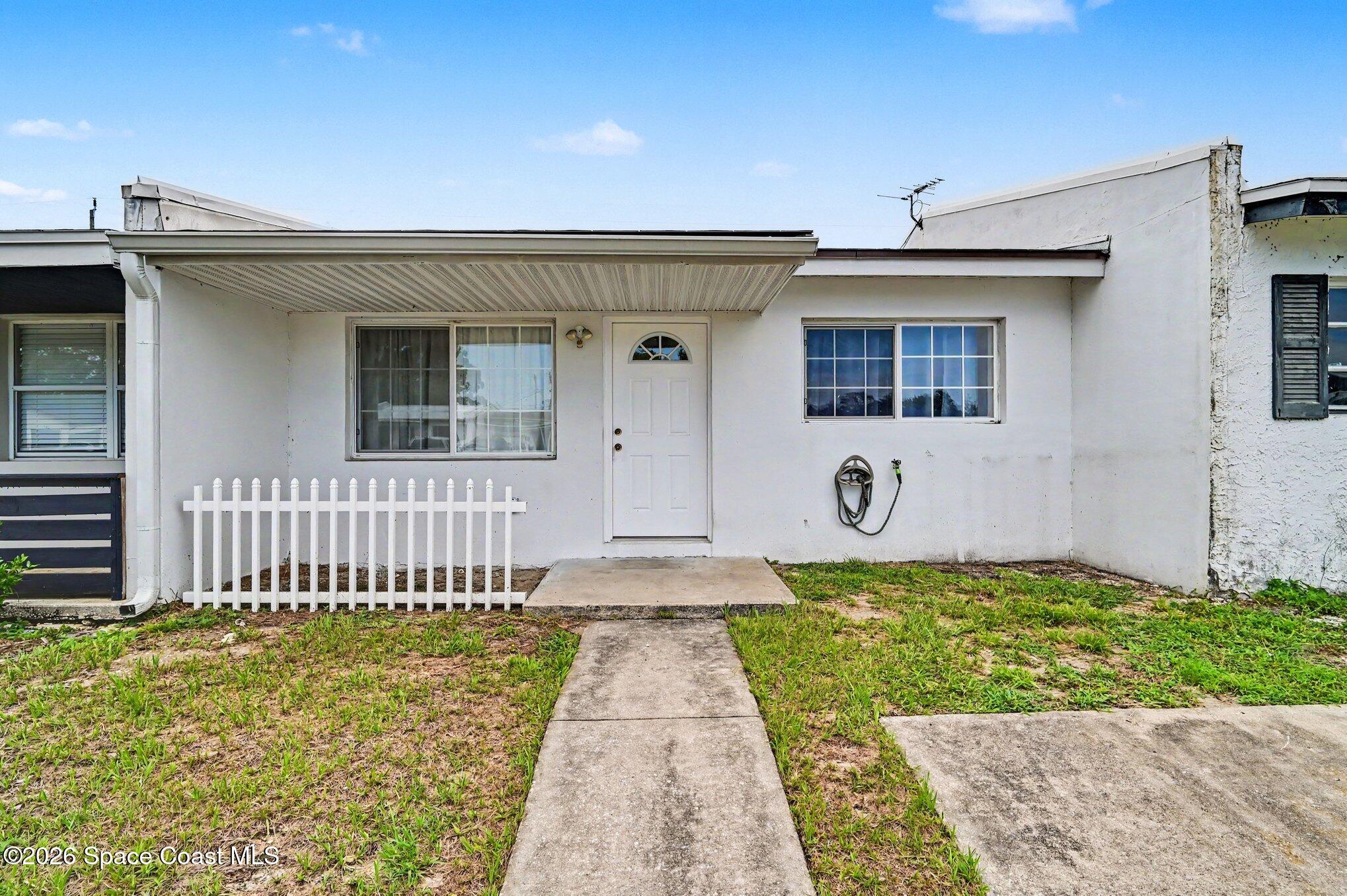 Photo 1 of 15 — 255 W Towne Place, Titusville, FL 32796