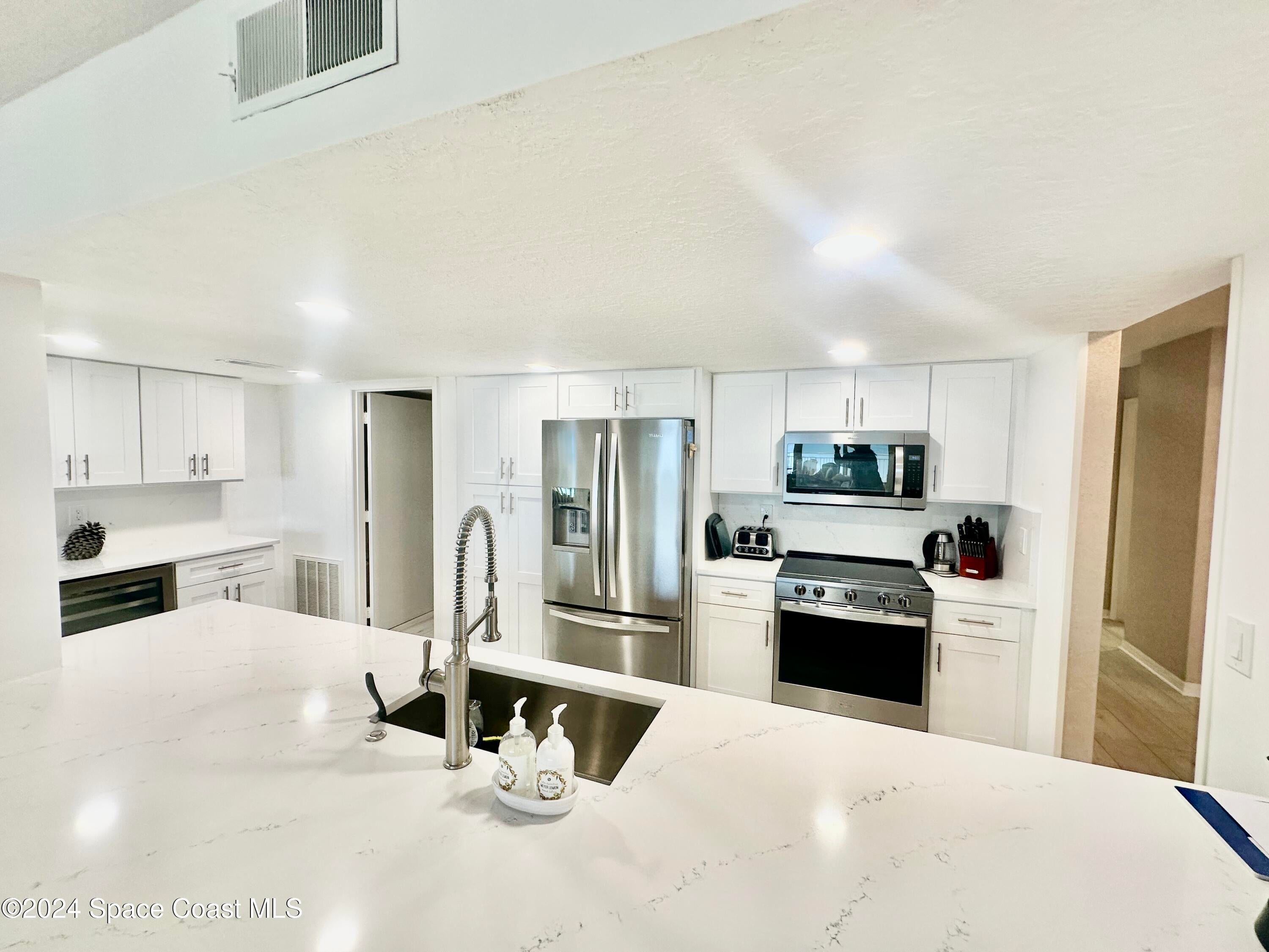 6770 Ridgewood Avenue 1103