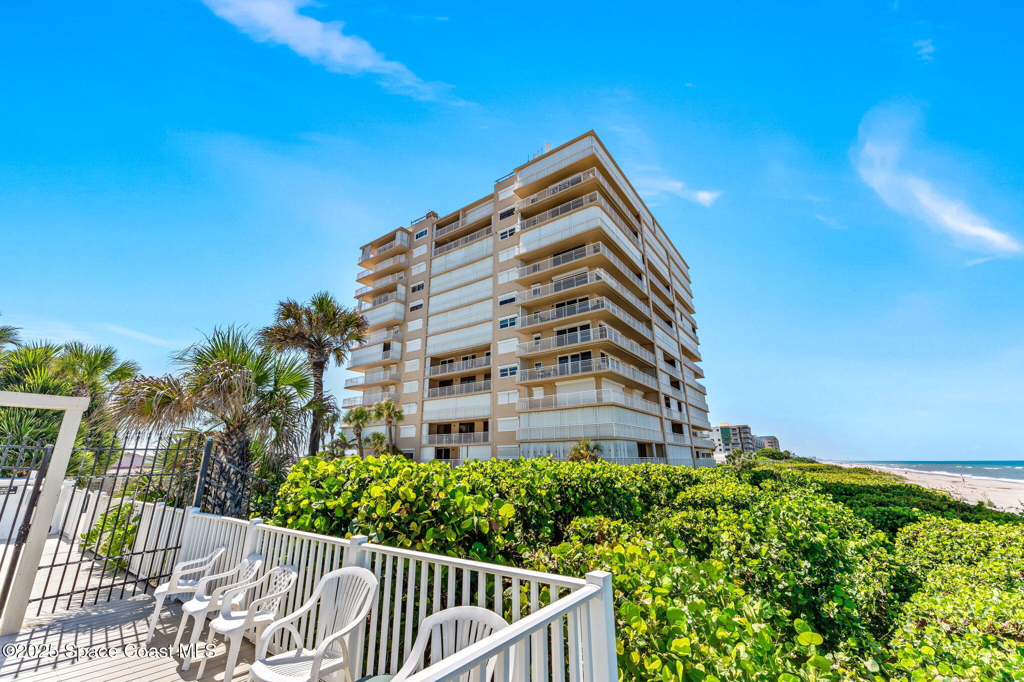 877 N Highway A1a 905