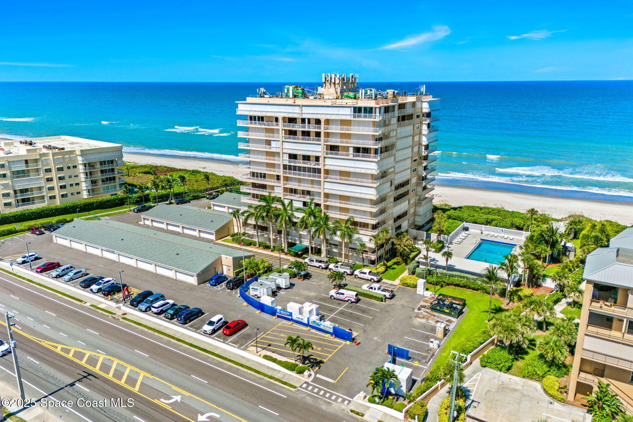 877 N Highway A1a 905