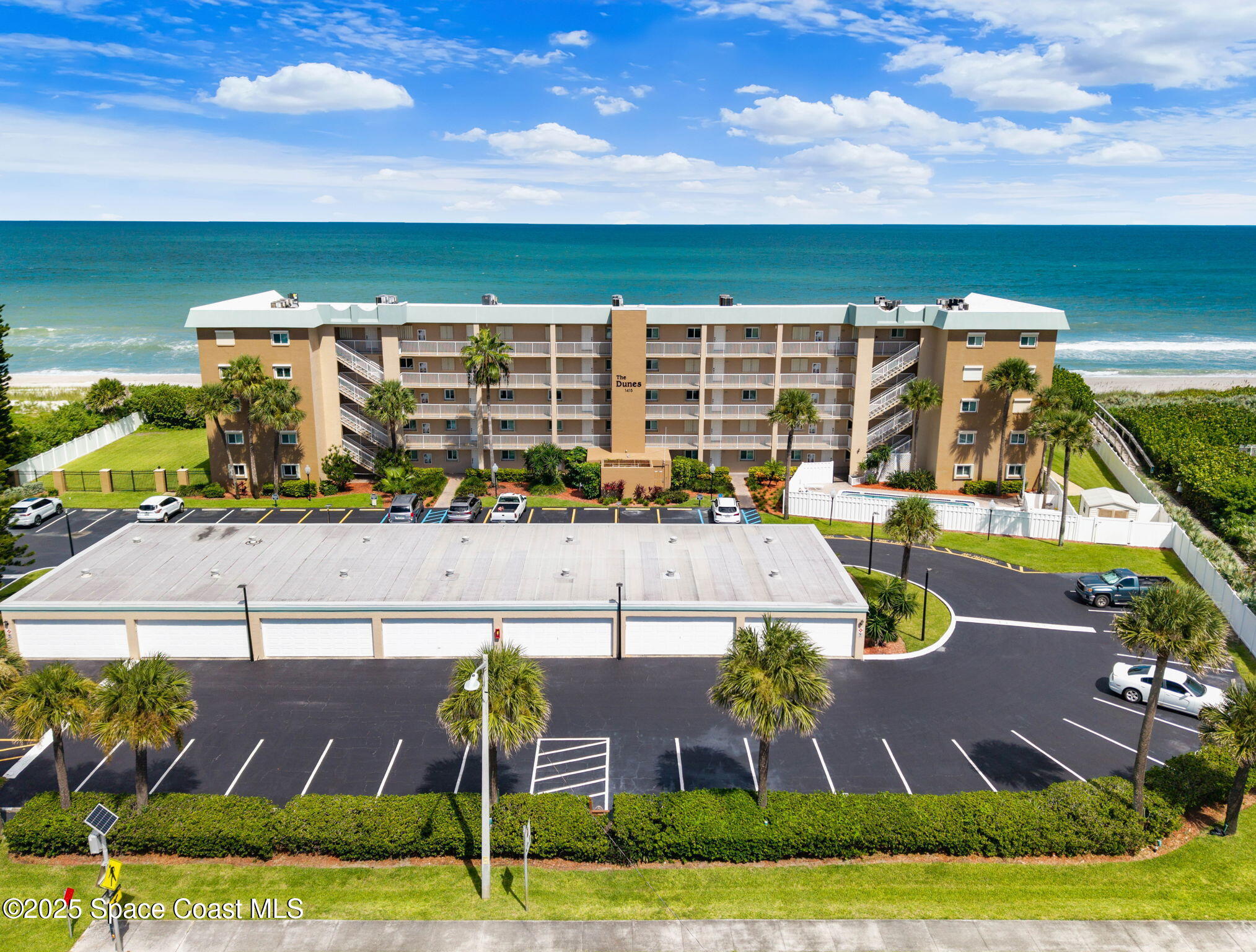 1415 N Highway A1a 206