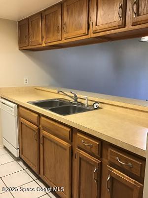 935 Prosperity Place N 803