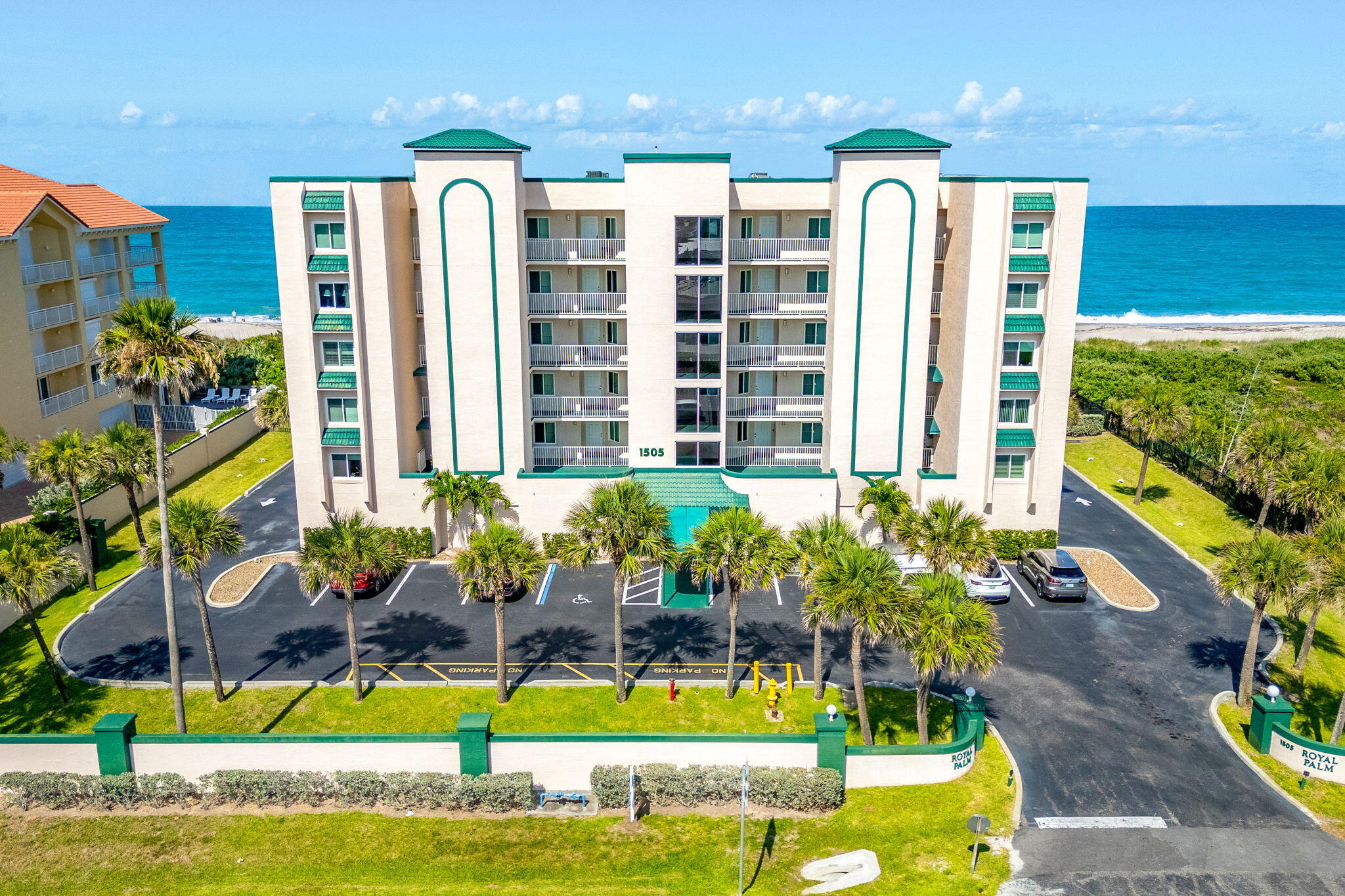 1505 N Highway A1a 501