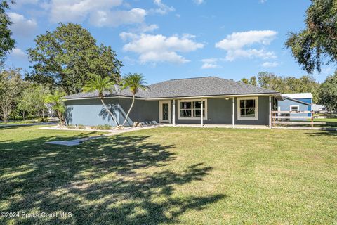 A home in Mims