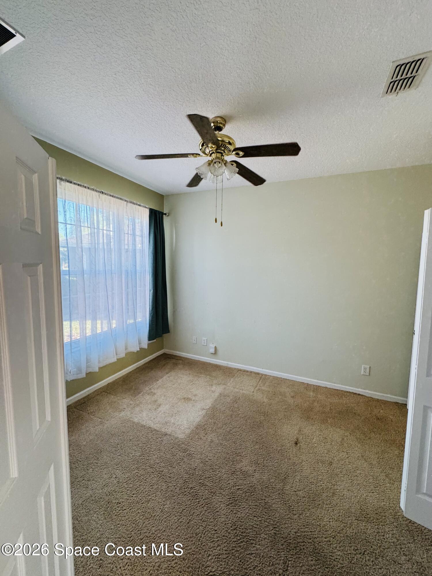 112 Broyles Drive SE